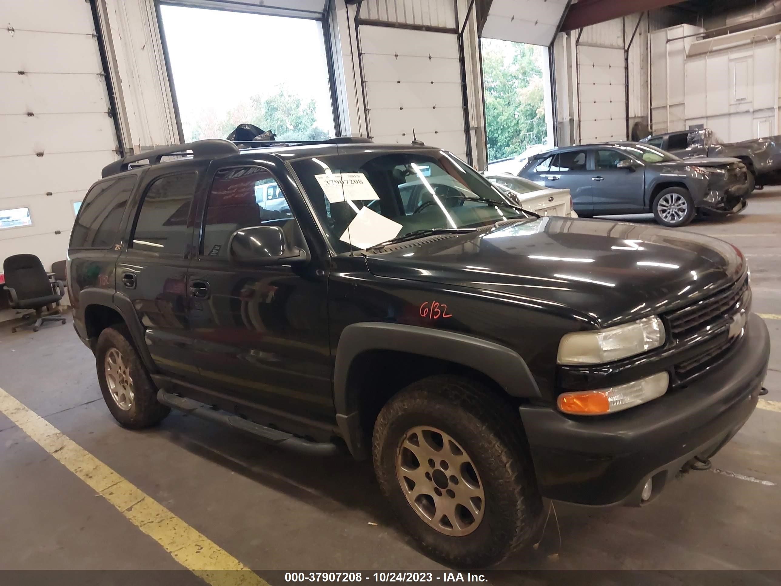 CHEVROLET TAHOE 2003 1gnek13z13r100311