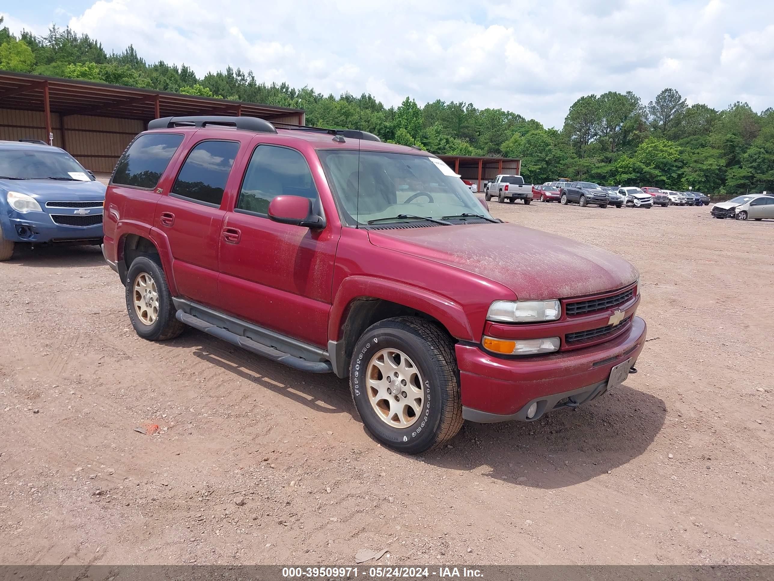 CHEVROLET TAHOE 2004 1gnek13z14r112007