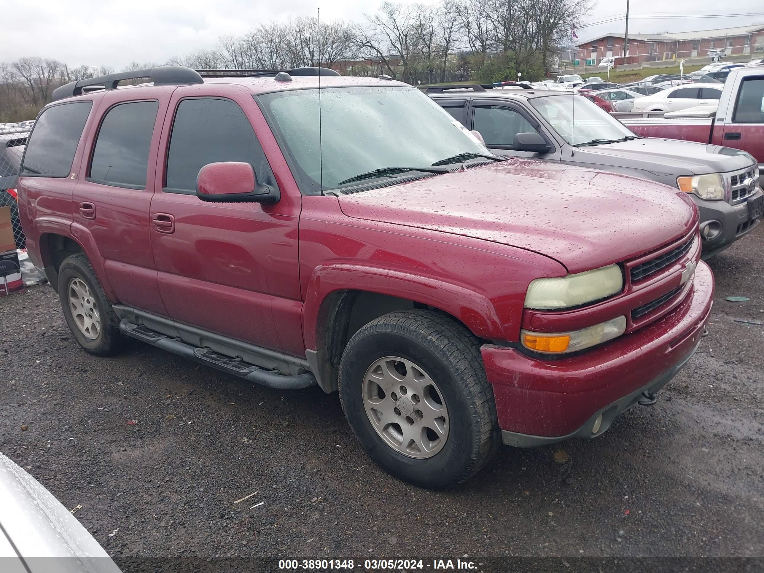 CHEVROLET TAHOE 2004 1gnek13z14r149266