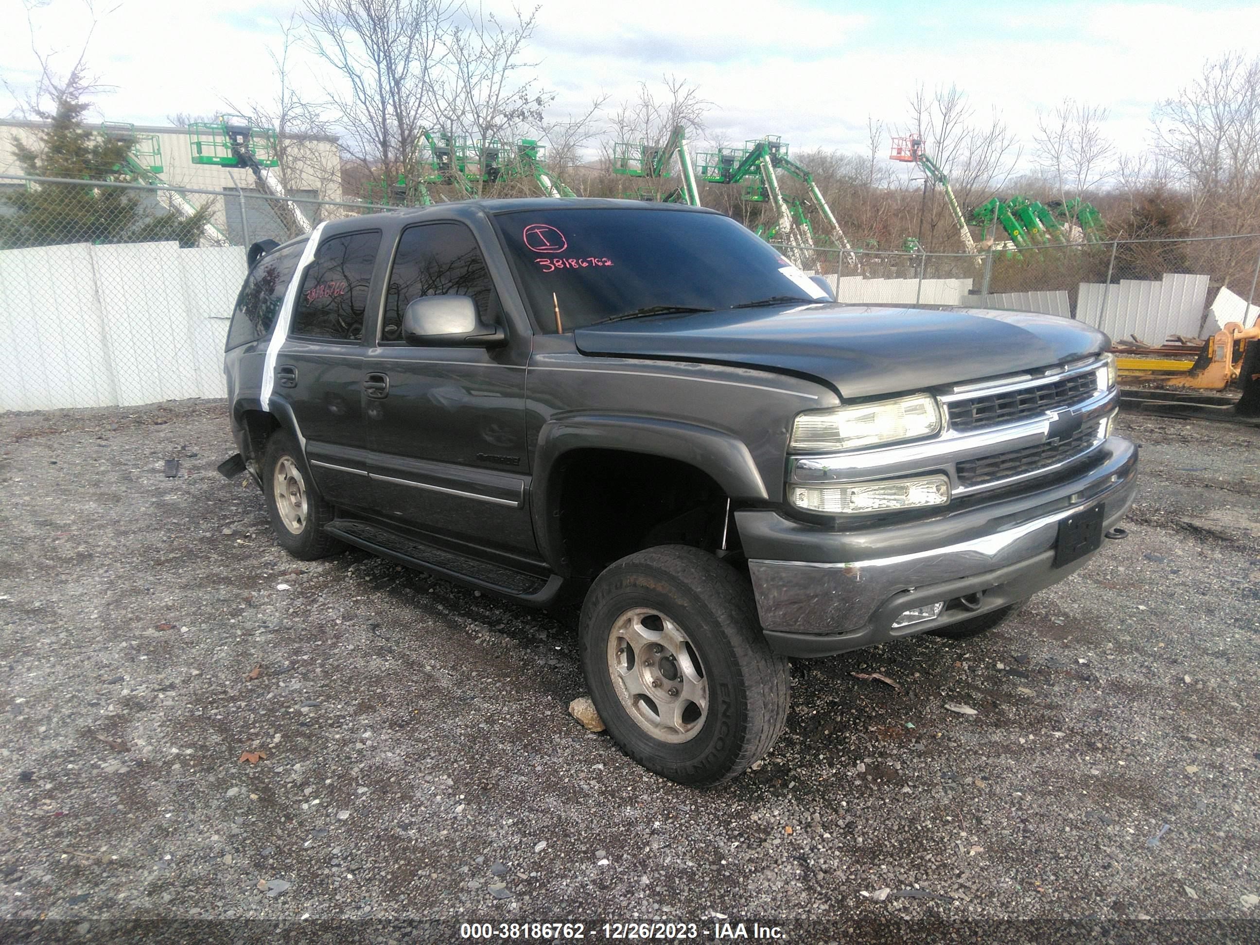 CHEVROLET TAHOE 2002 1gnek13z52j183061