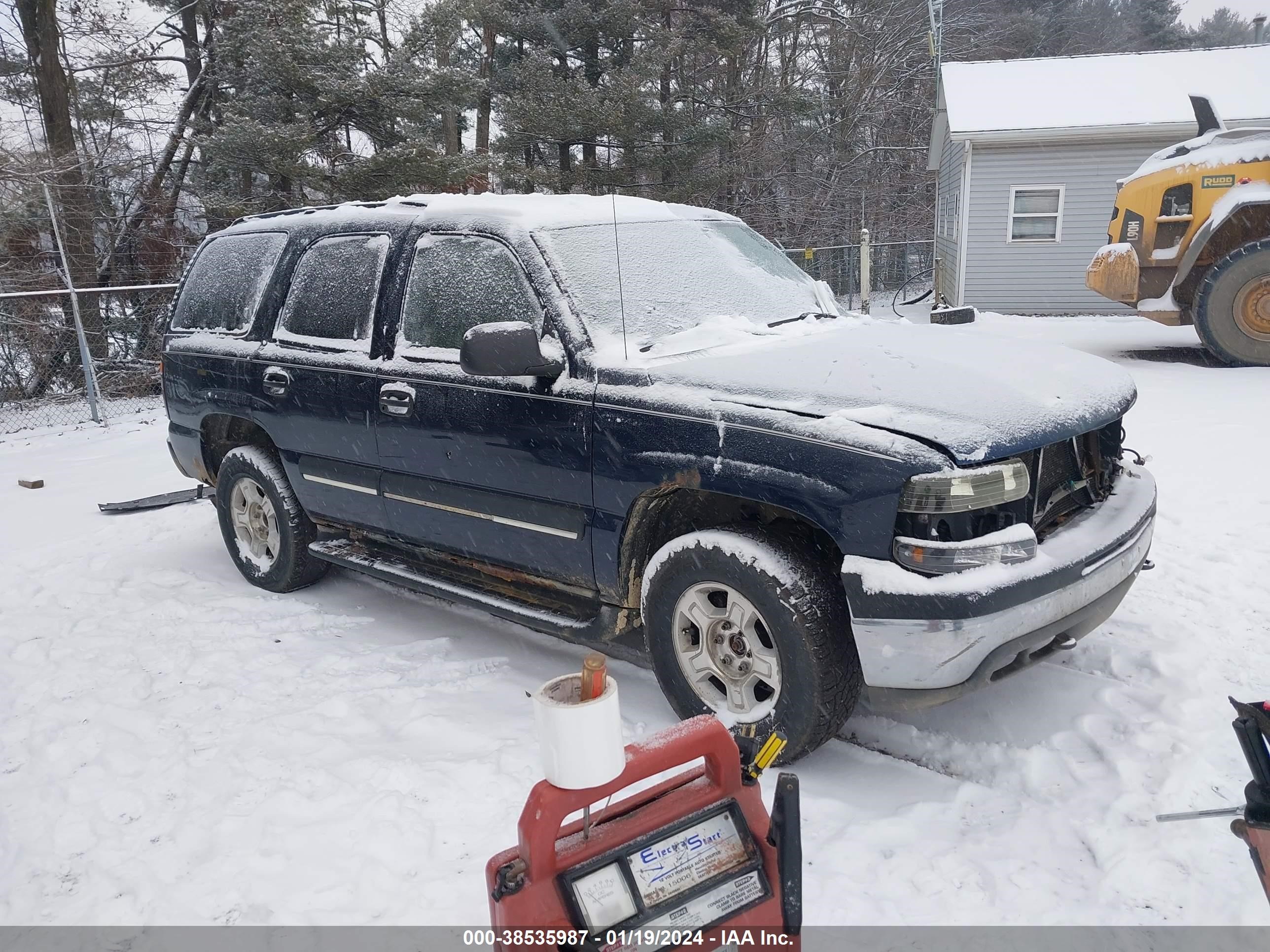 CHEVROLET TAHOE 2004 1gnek13z54j125552