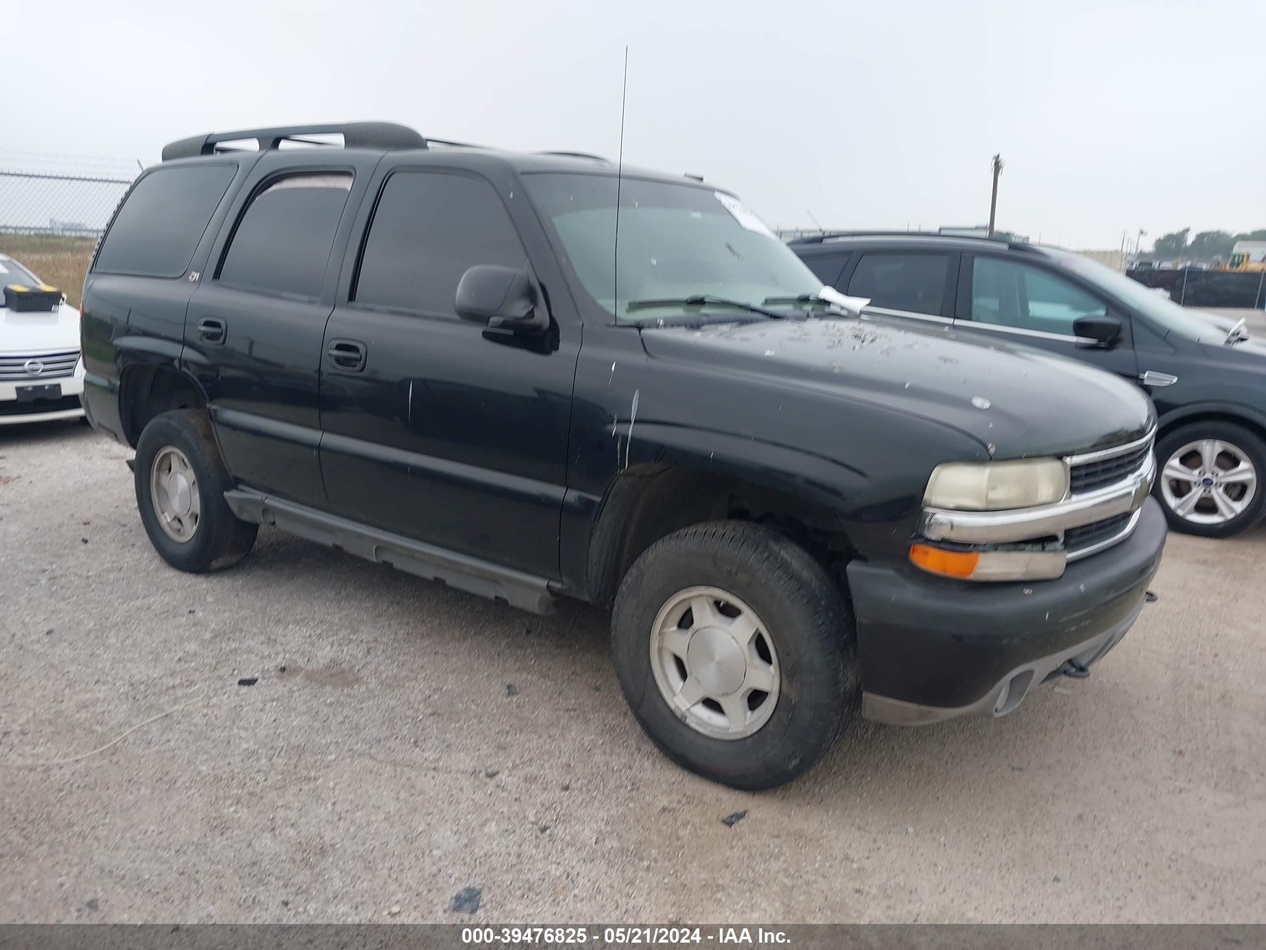 CHEVROLET TAHOE 2004 1gnek13z54r102144