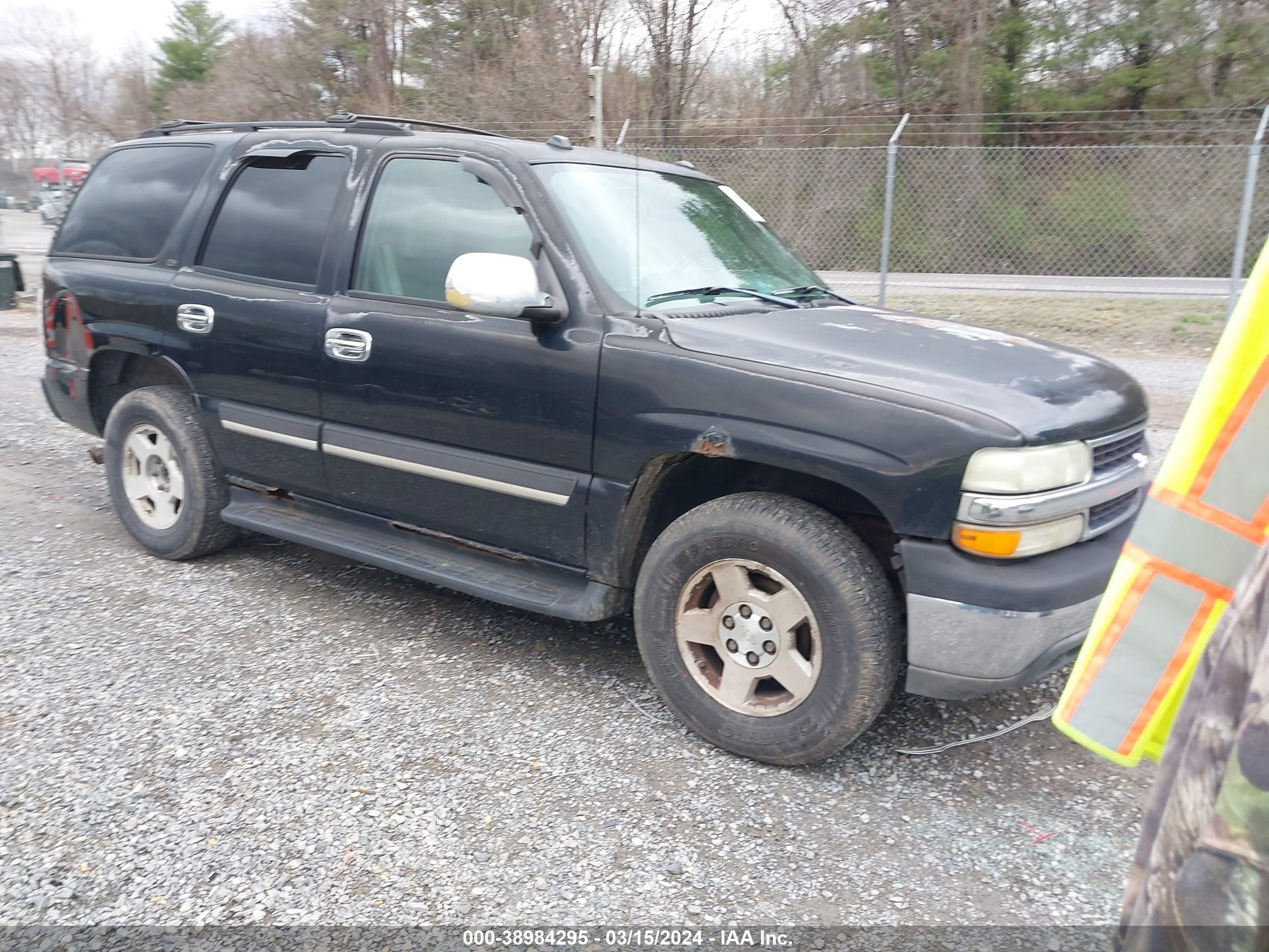 CHEVROLET TAHOE 2004 1gnek13z64j272317