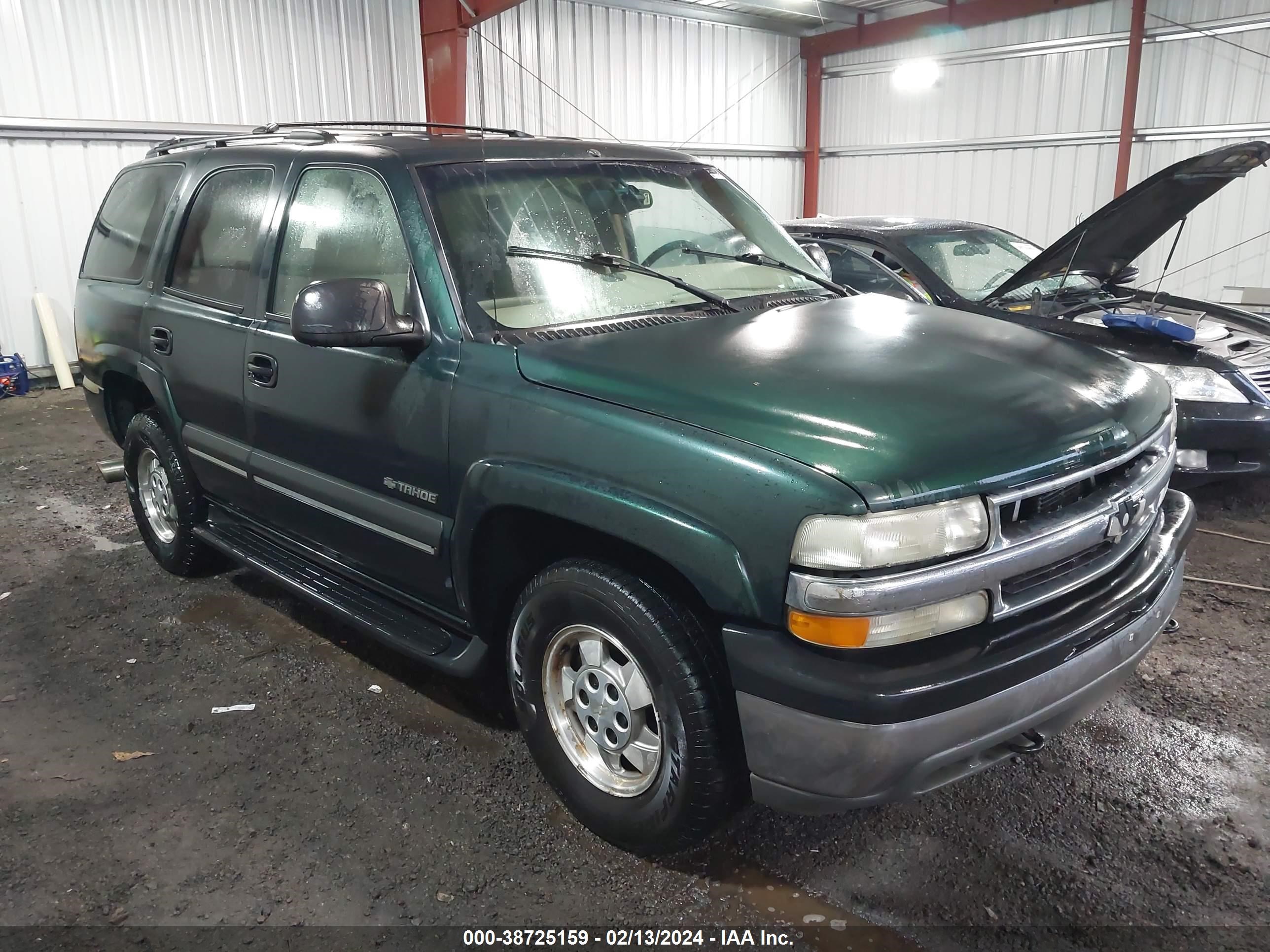 CHEVROLET TAHOE 2002 1gnek13z72r242693