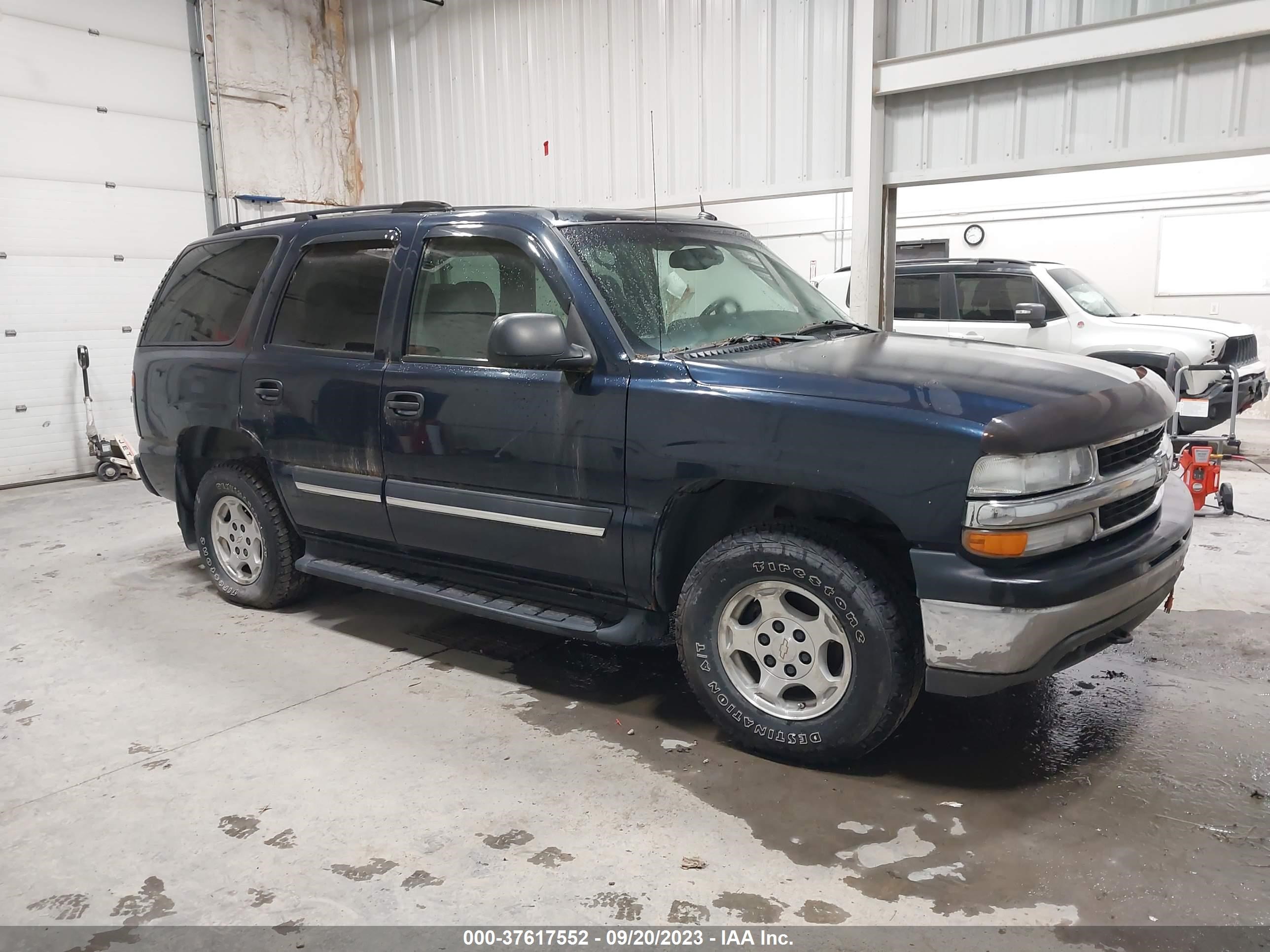 CHEVROLET TAHOE 2004 1gnek13z74j299414