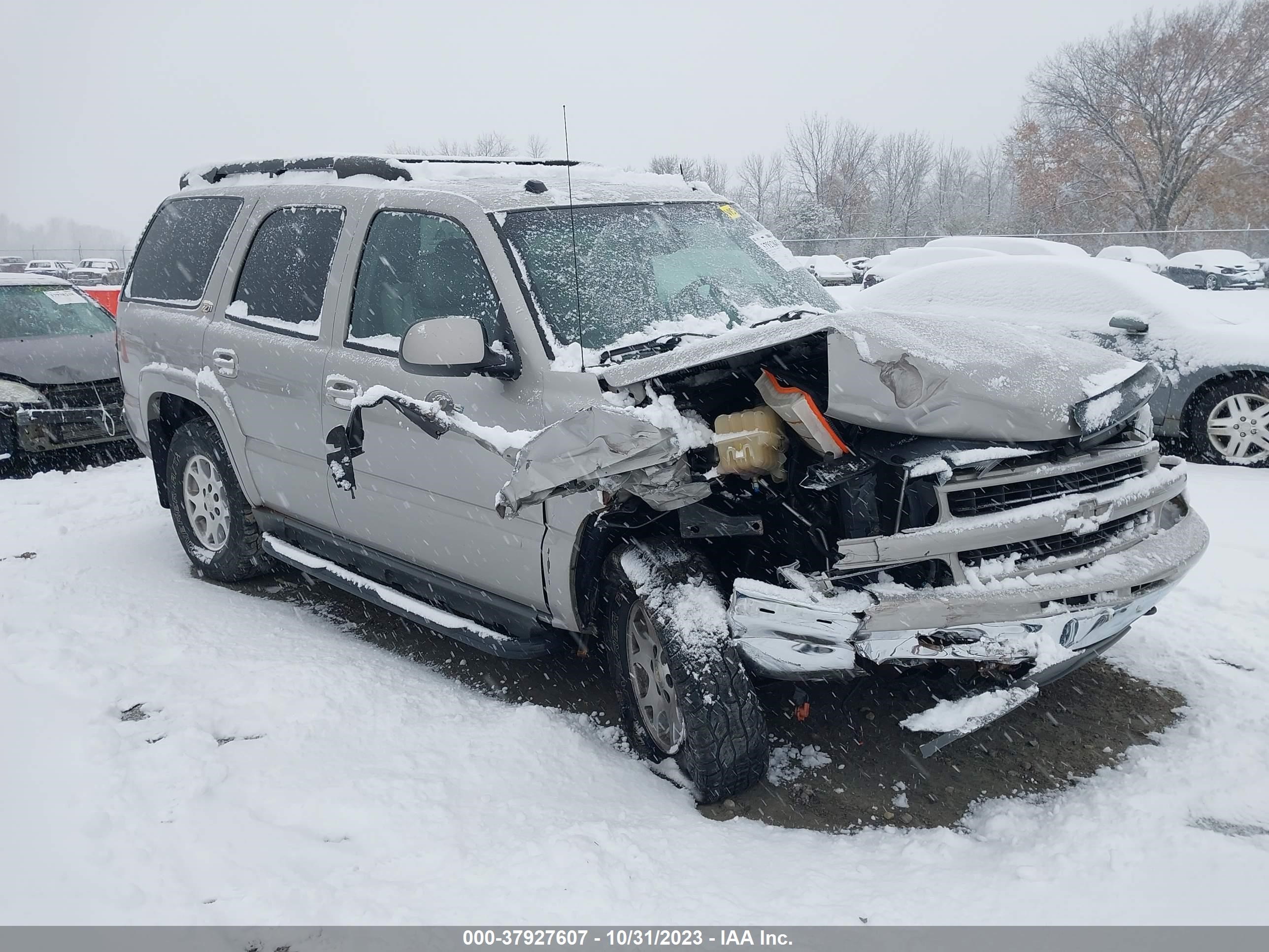 CHEVROLET TAHOE 2004 1gnek13z74r263742