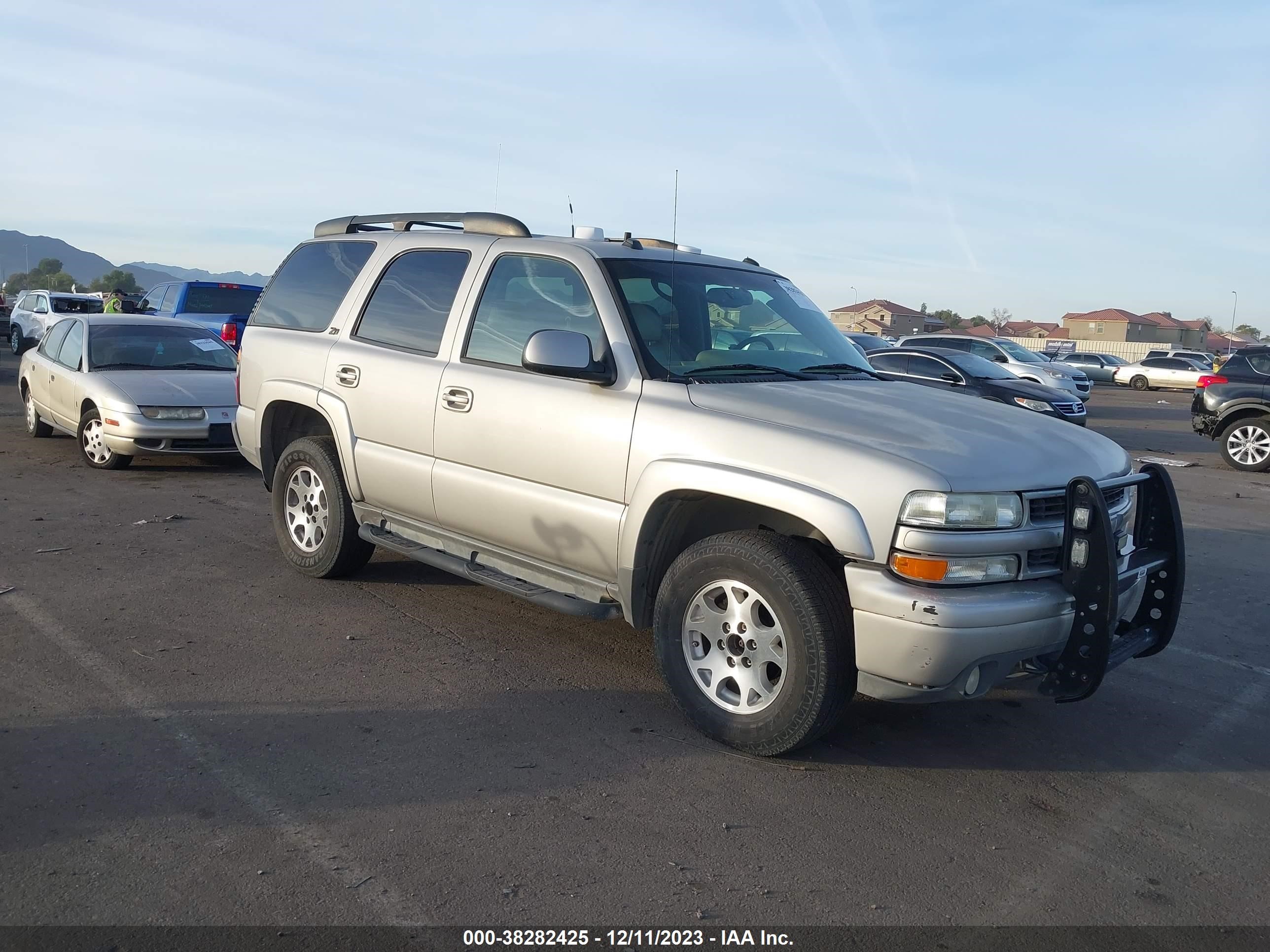 CHEVROLET TAHOE 2004 1gnek13z74r315967