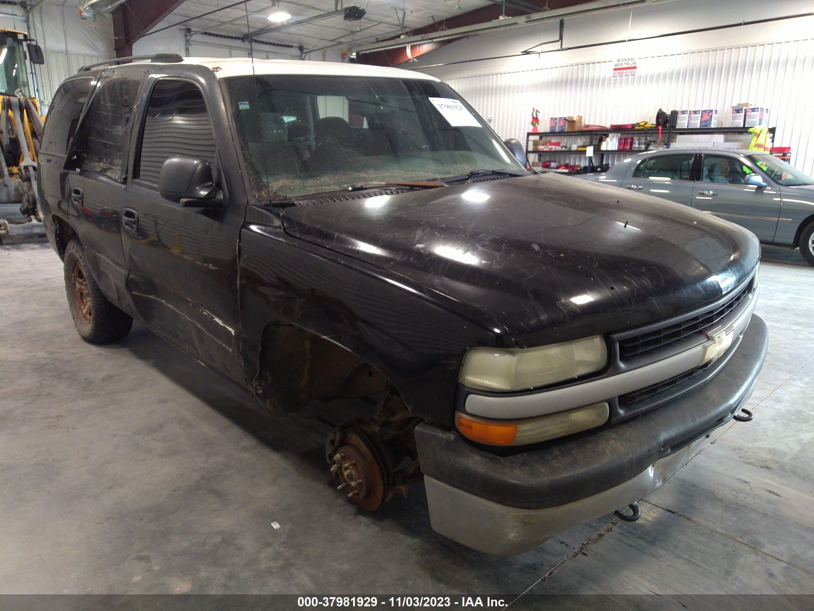 CHEVROLET TAHOE 2004 1gnek13z84j291029