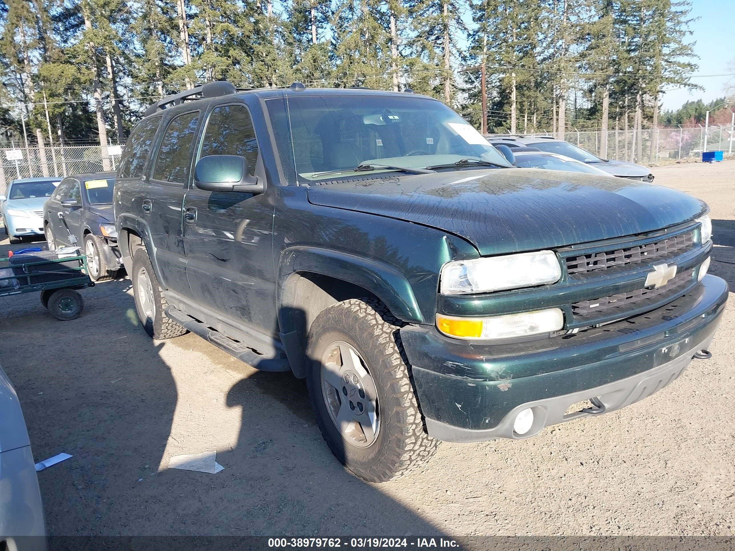 CHEVROLET TAHOE 2004 1gnek13z84r309921