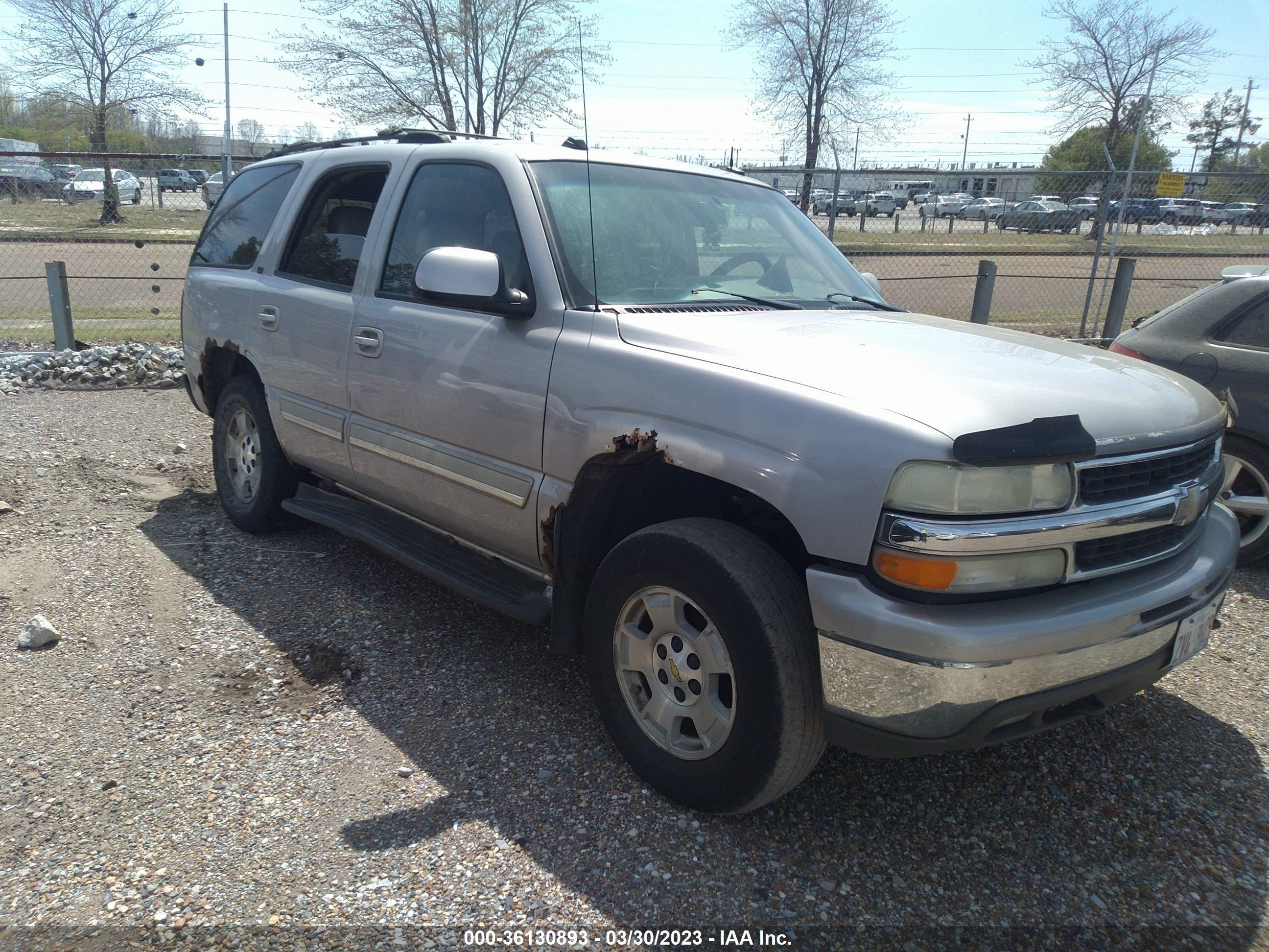 CHEVROLET TAHOE 2004 1gnek13z94j214007