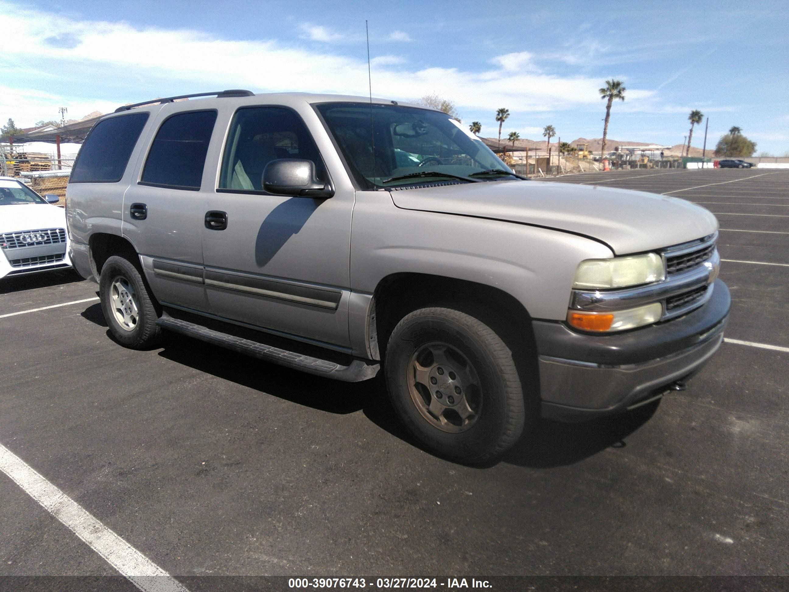 CHEVROLET TAHOE 2004 1gnek13z94r241564