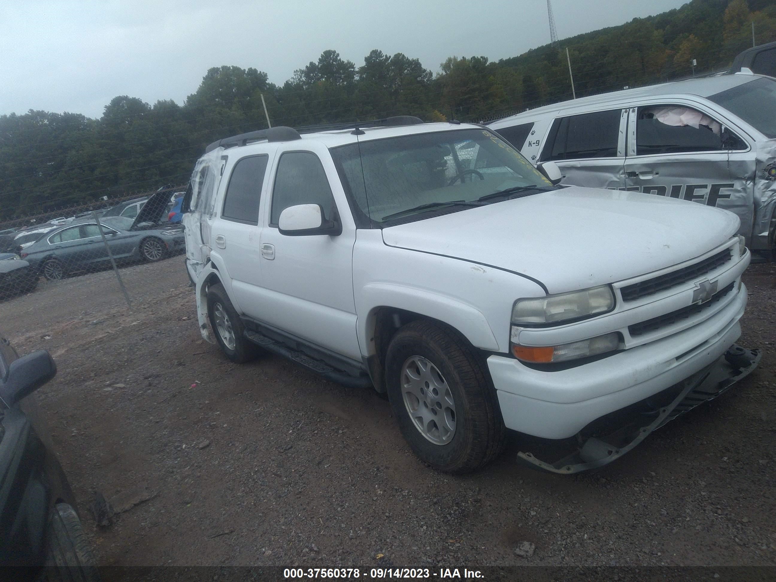 CHEVROLET TAHOE 2003 1gnek13zx3r271915