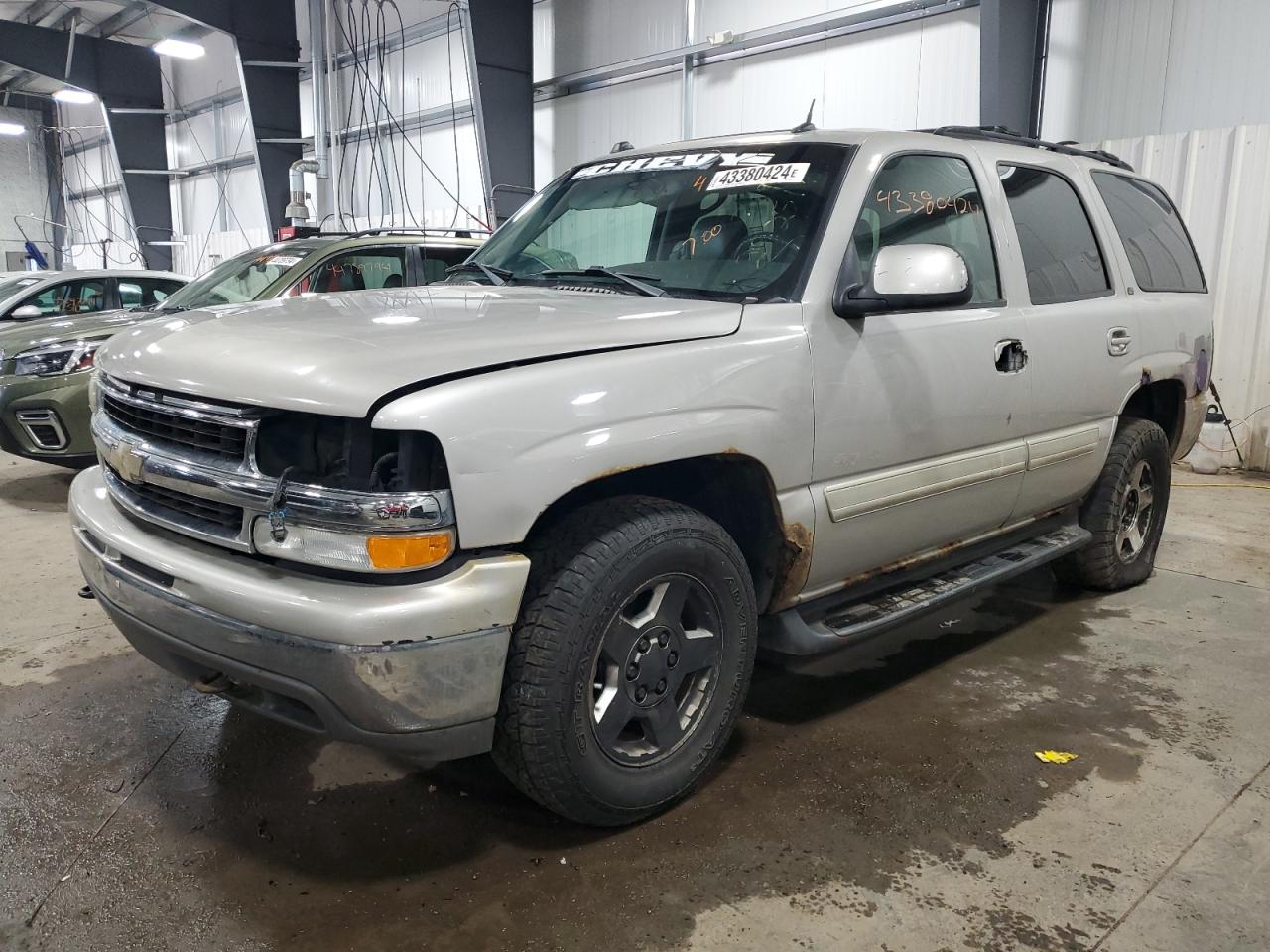 CHEVROLET TAHOE 2004 1gnek13zx4j237585