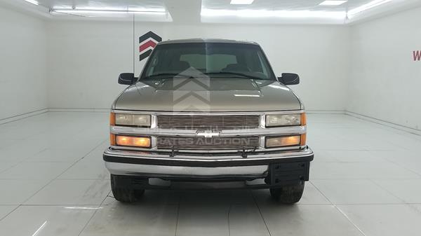 CHEVROLET TAHOE 1995 1gnek18k1sj374889