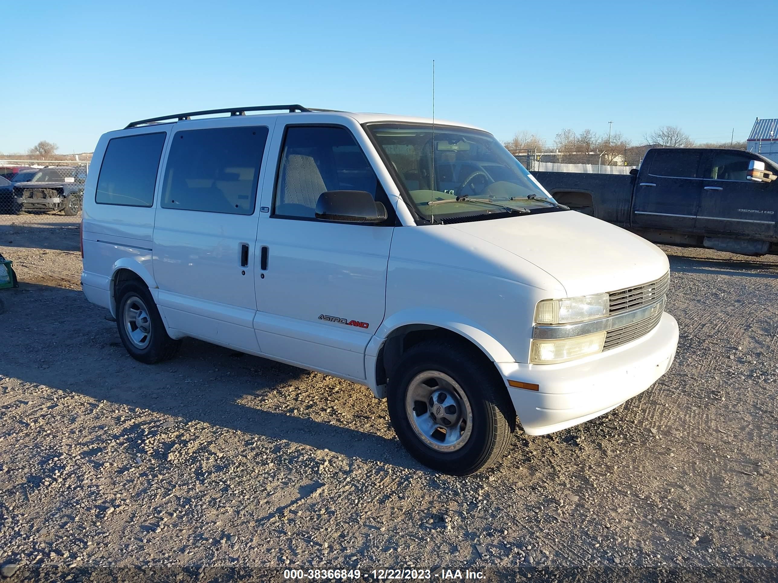 CHEVROLET ASTRO 2002 1gnel19x72b147689