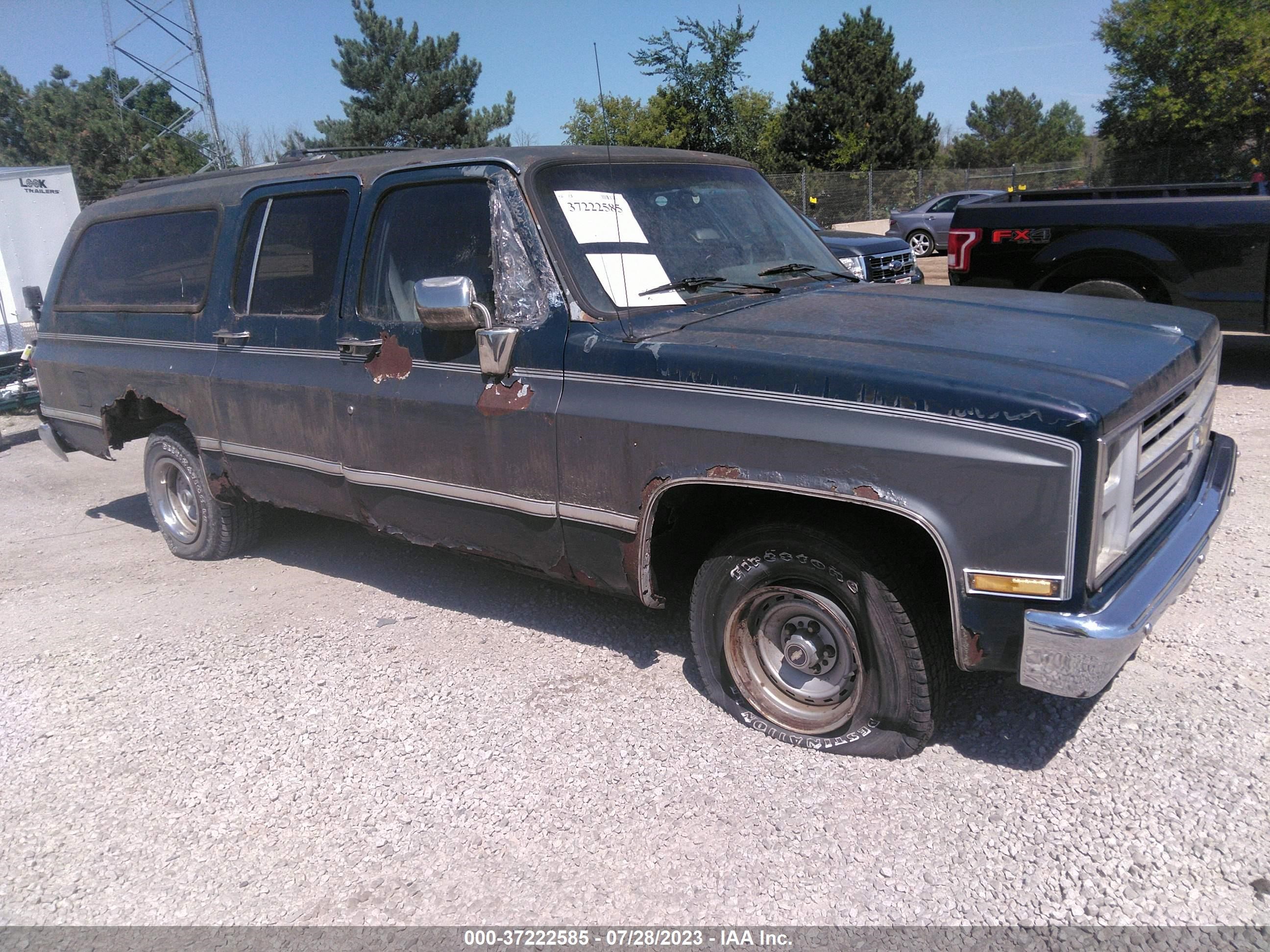 CHEVROLET SUBURBAN 1988 1gner16k7jf167293