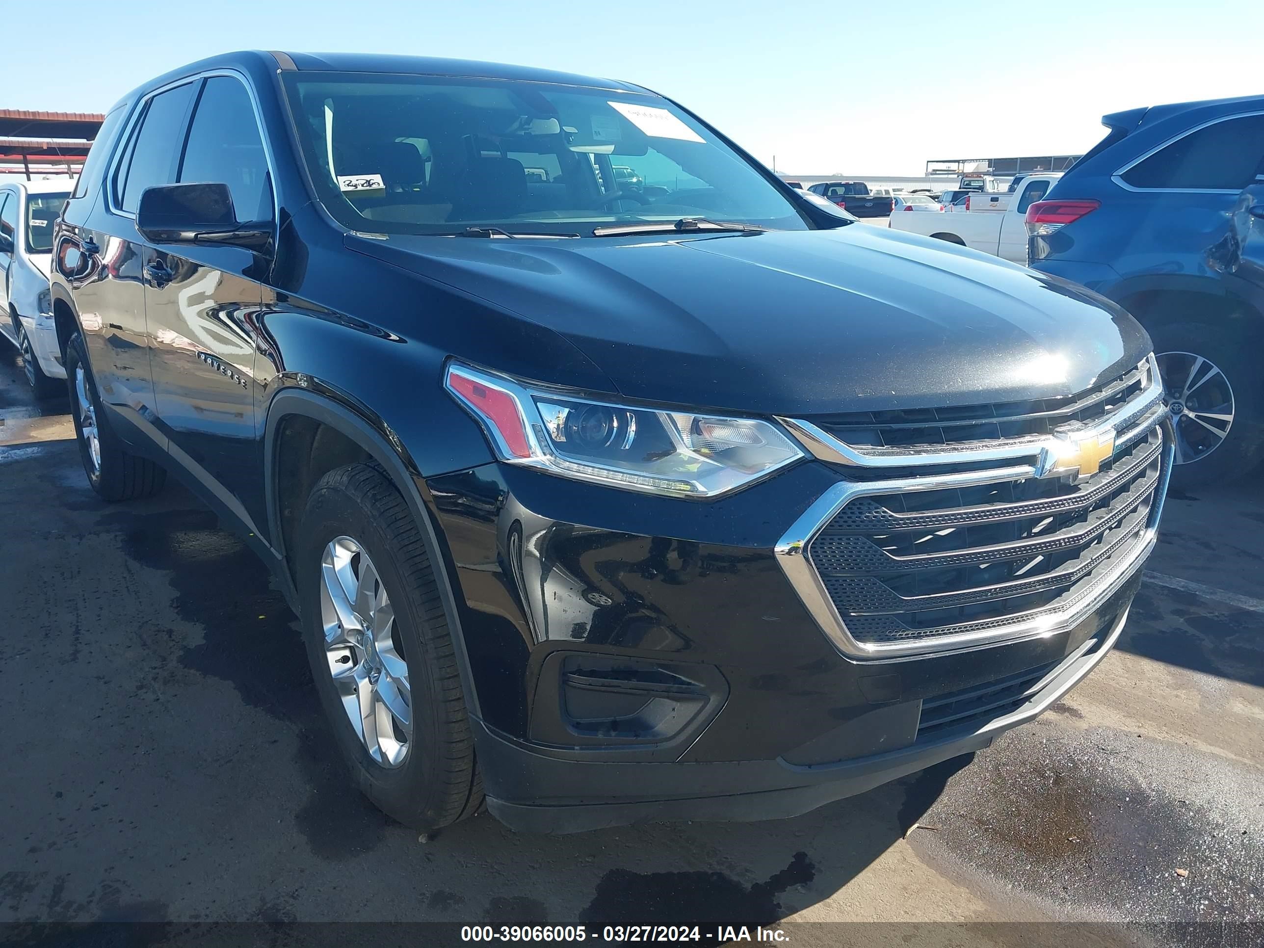 CHEVROLET TRAVERSE 2018 1gnerfkw3jj256796