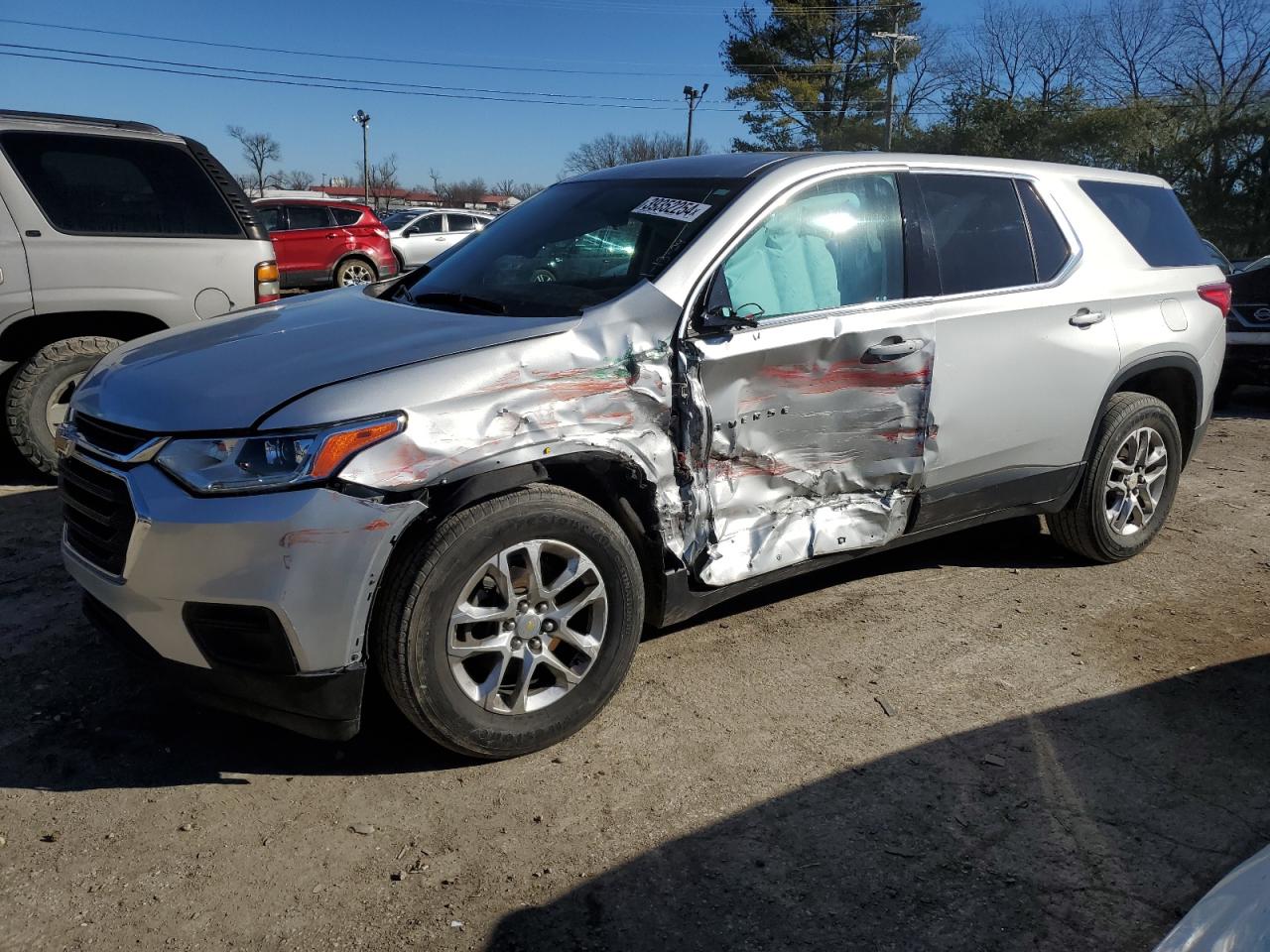 CHEVROLET TRAVERSE 2019 1gnerfkw4kj253553