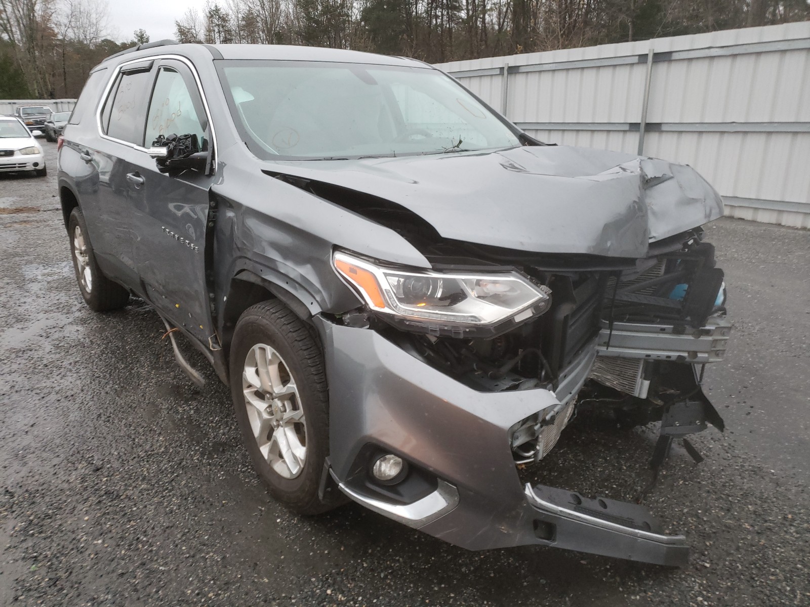 CHEVROLET TRAVERSE L 2019 1gnergkw1kj176856