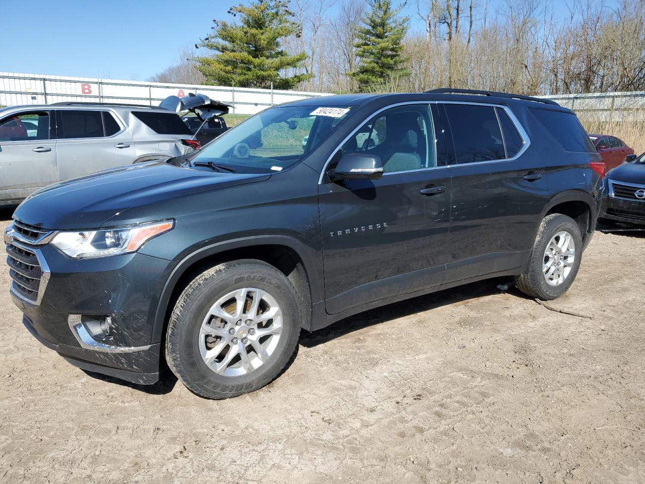 CHEVROLET TRAVERSE 2019 1gnergkw2kj236157