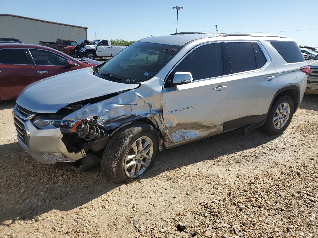 CHEVROLET TRAVERSE 2018 1gnergkw4jj208715