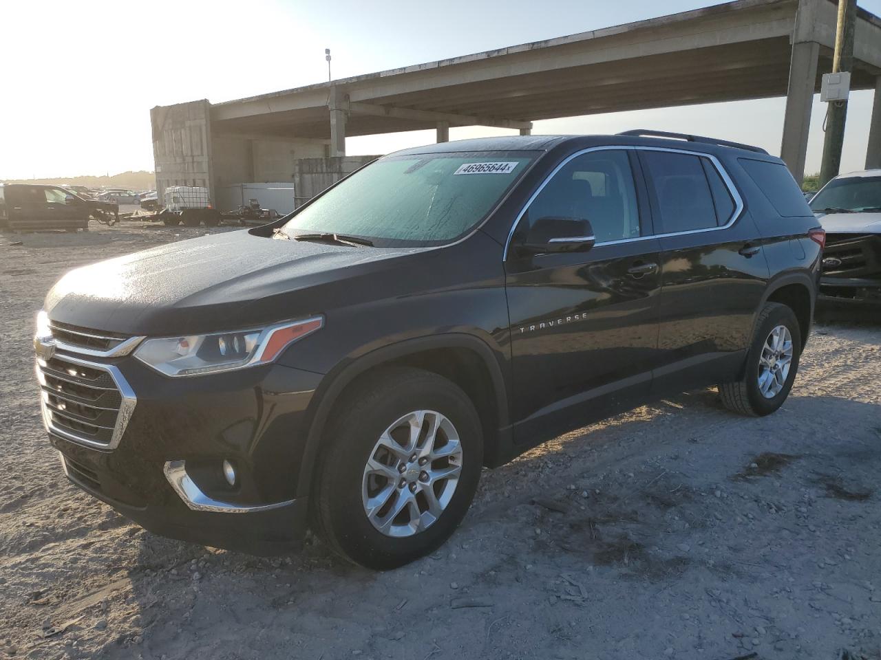 CHEVROLET TRAVERSE 2019 1gnergkw4kj166032