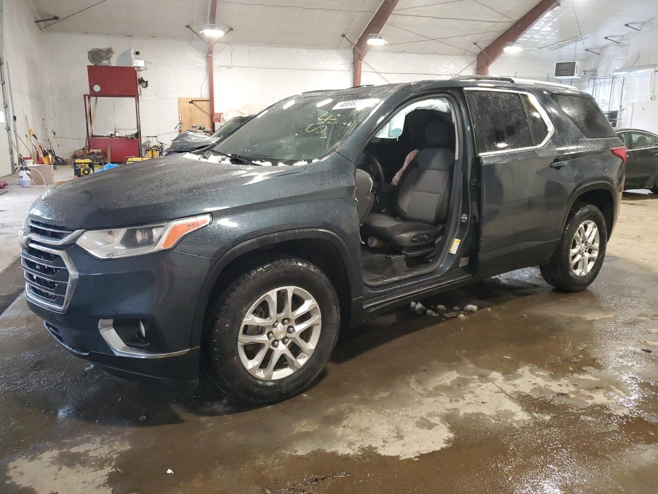 CHEVROLET TRAVERSE 2018 1gnergkw6jj281133