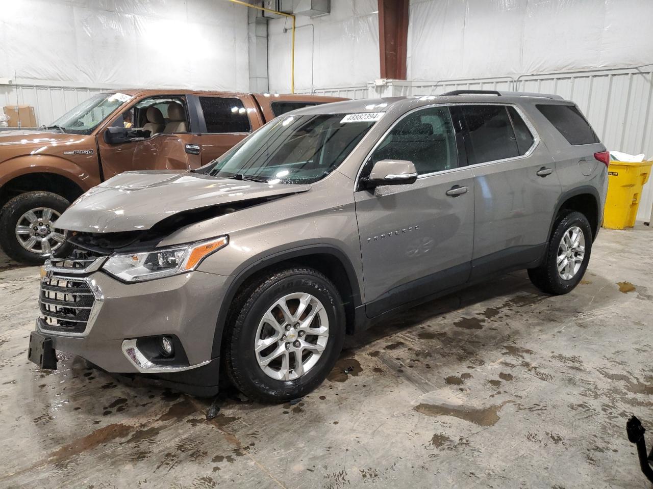 CHEVROLET TRAVERSE 2018 1gnergkw8jj174956