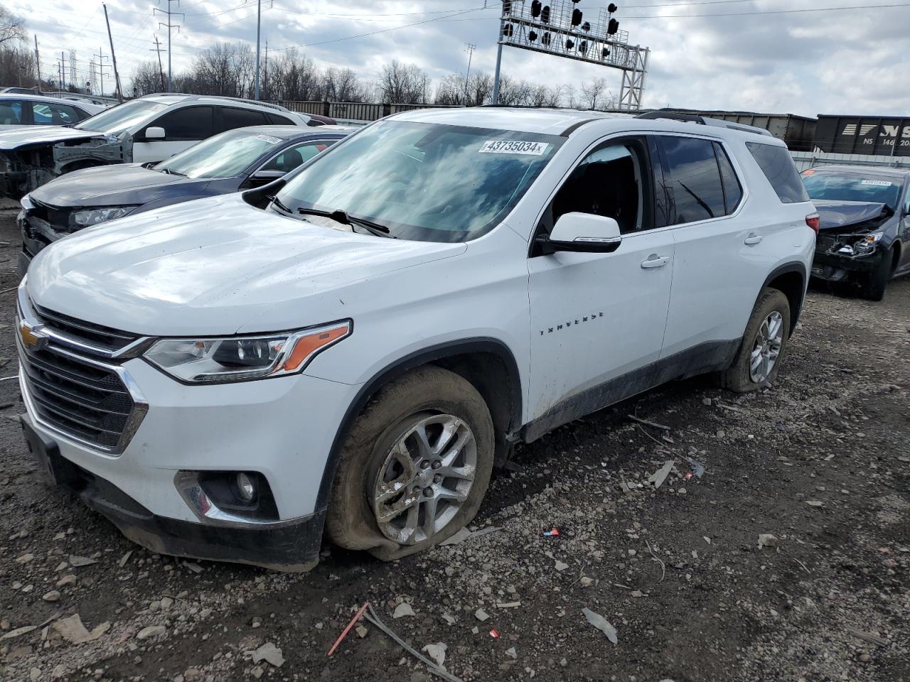 CHEVROLET TRAVERSE 2018 1gnergkw8jj251440