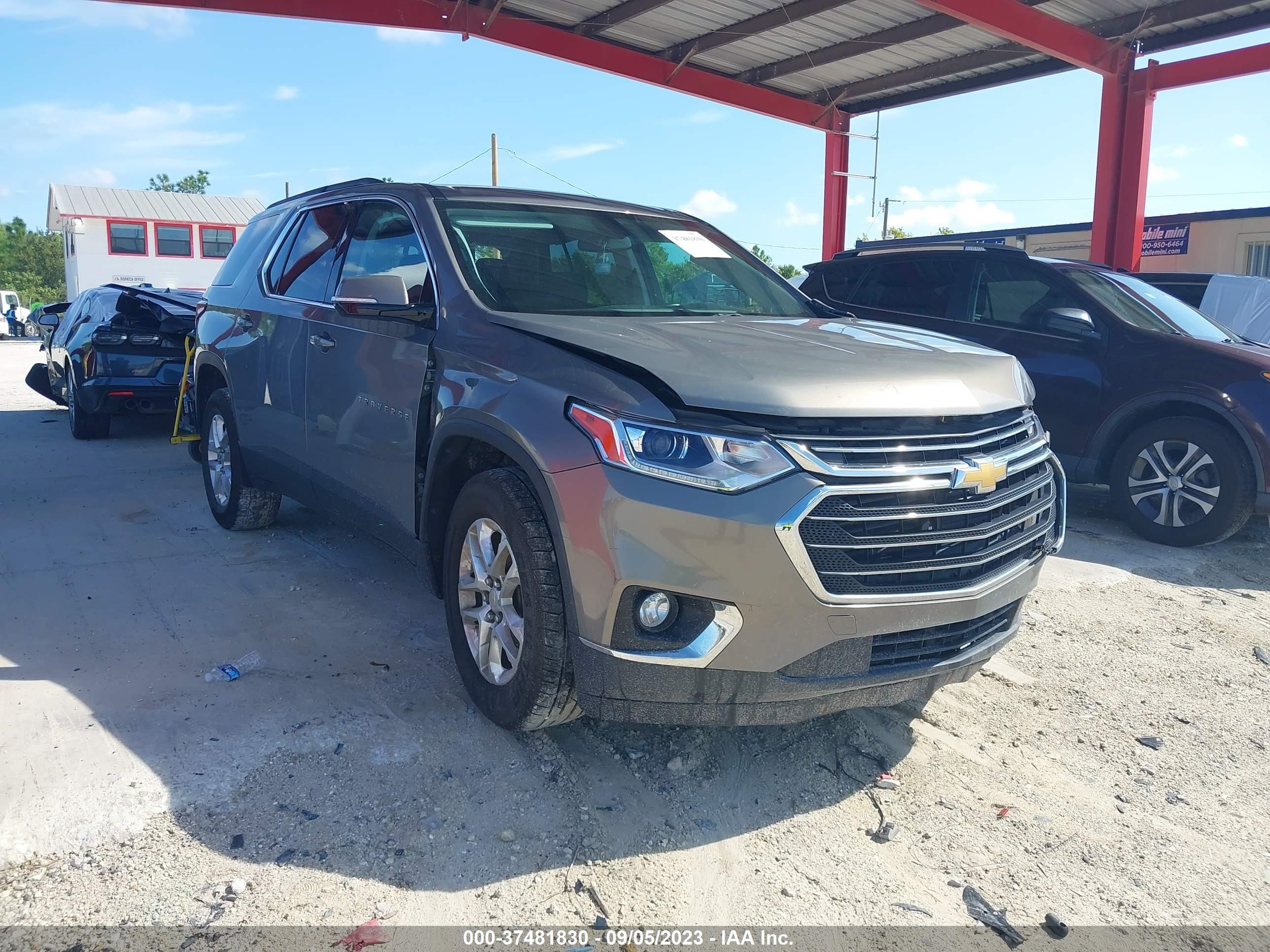 CHEVROLET TRAVERSE 2019 1gnergkw8kj259846