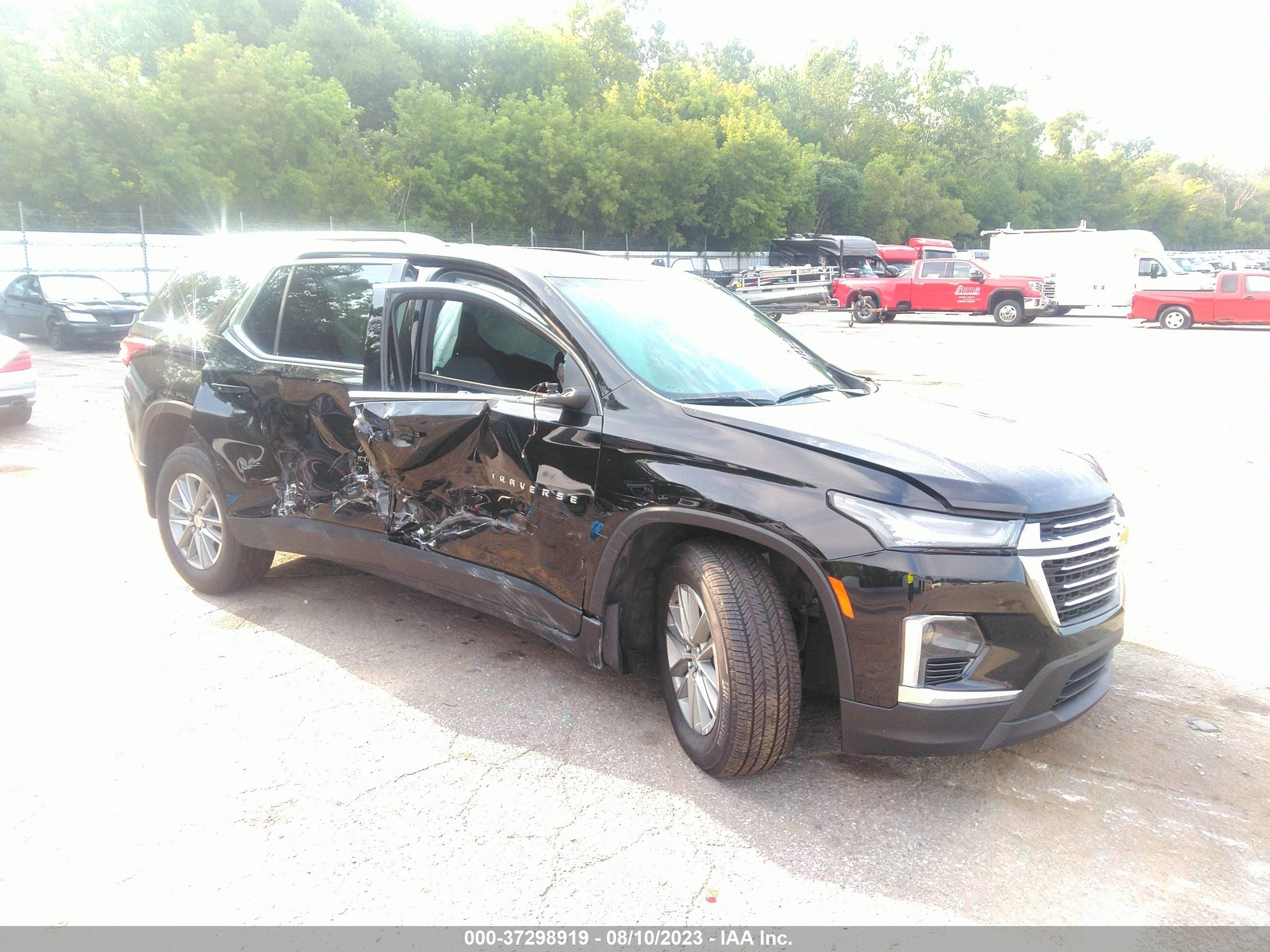 CHEVROLET TRAVERSE 2023 1gnergkw8pj181544