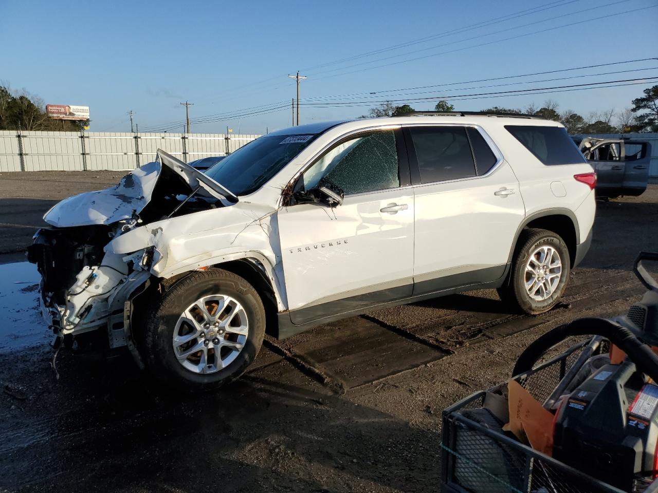 CHEVROLET TRAVERSE 2019 1gnergkw9kj195459