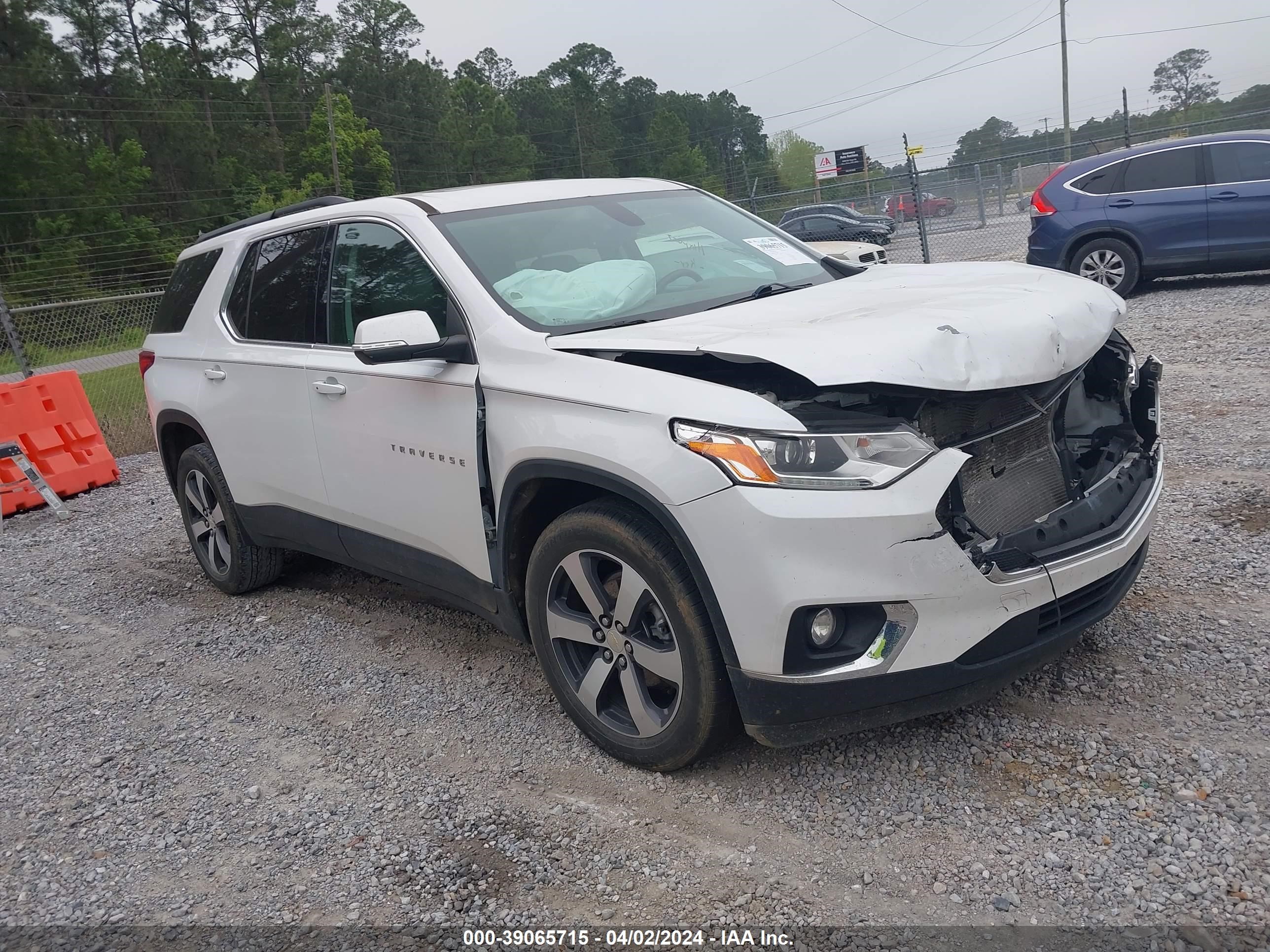 CHEVROLET TRAVERSE 2021 1gnerhkw0mj114986