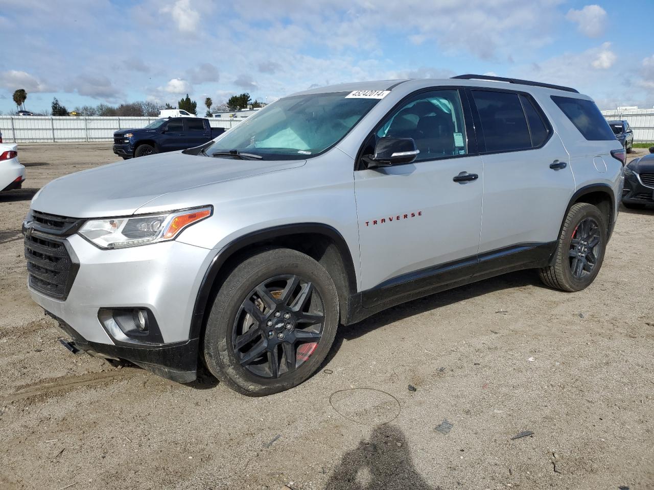 CHEVROLET TRAVERSE 2018 1gnerkkw0jj268316