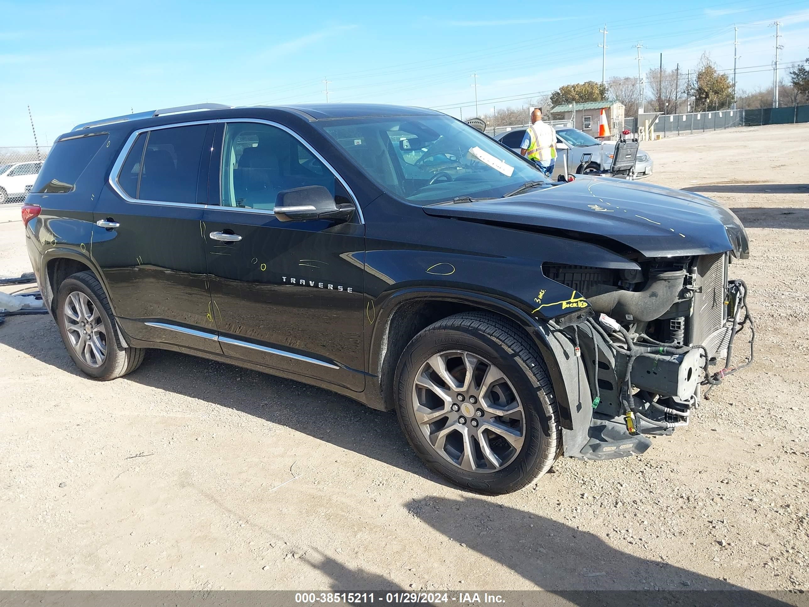 CHEVROLET TRAVERSE 2018 1gnerkkw9jj137725