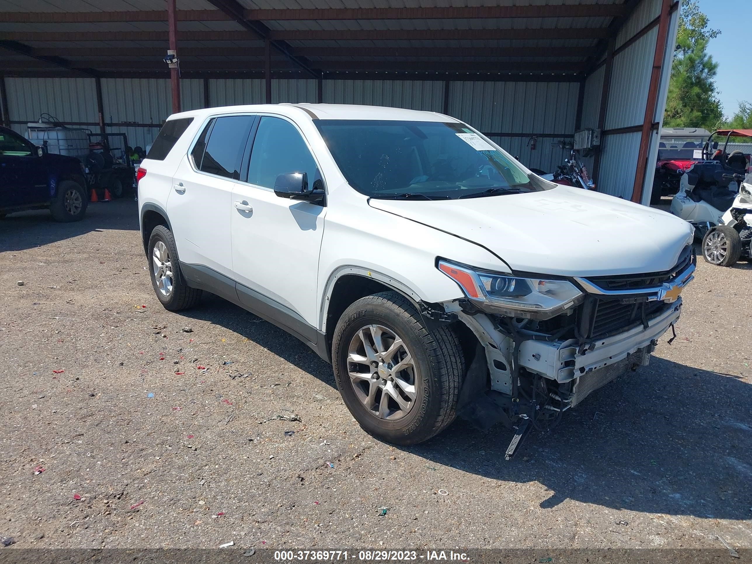 CHEVROLET TRAVERSE 2018 1gnevfkw9jj137646