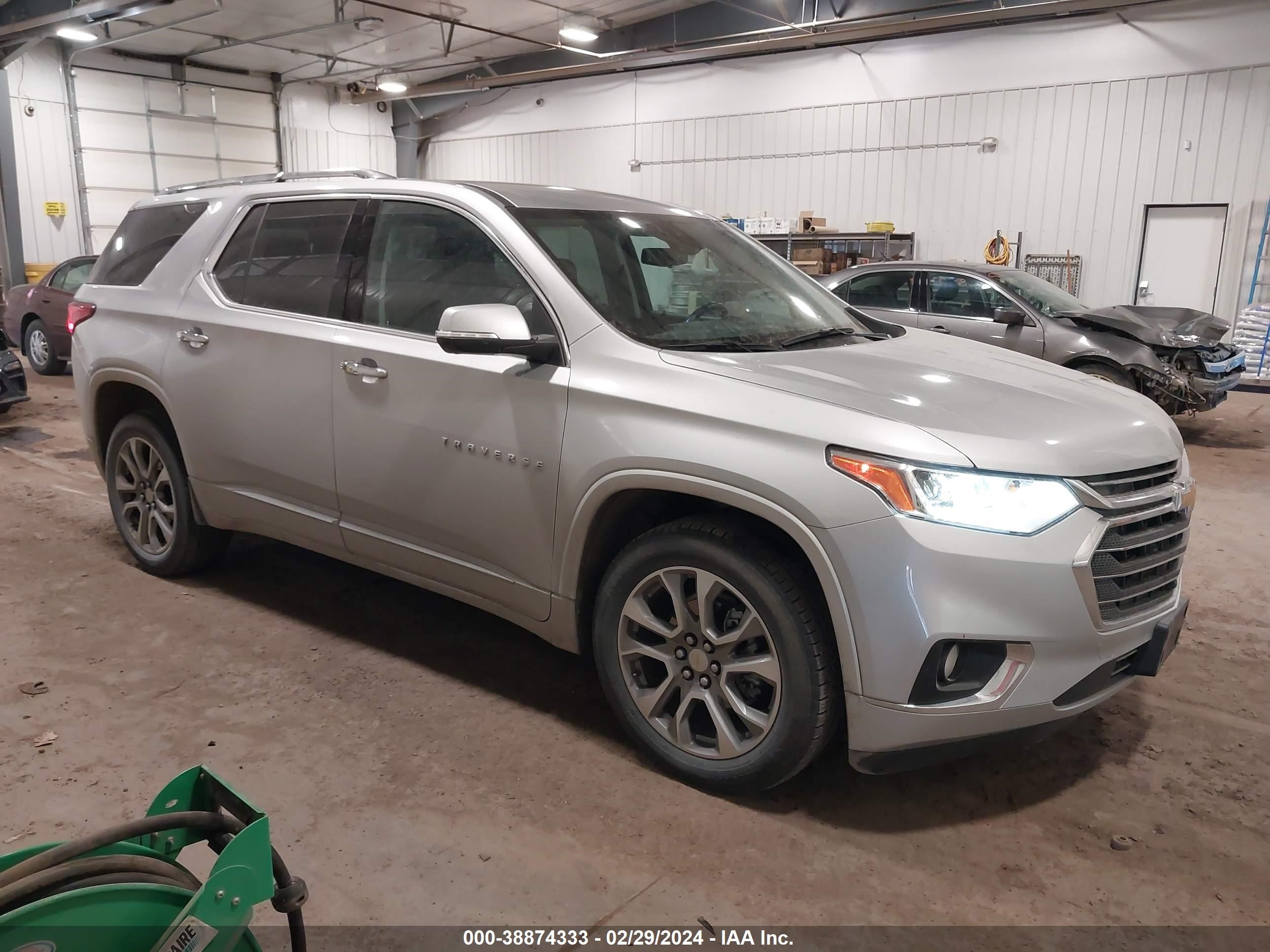 CHEVROLET TRAVERSE 2021 1gnevkkw3mj240493