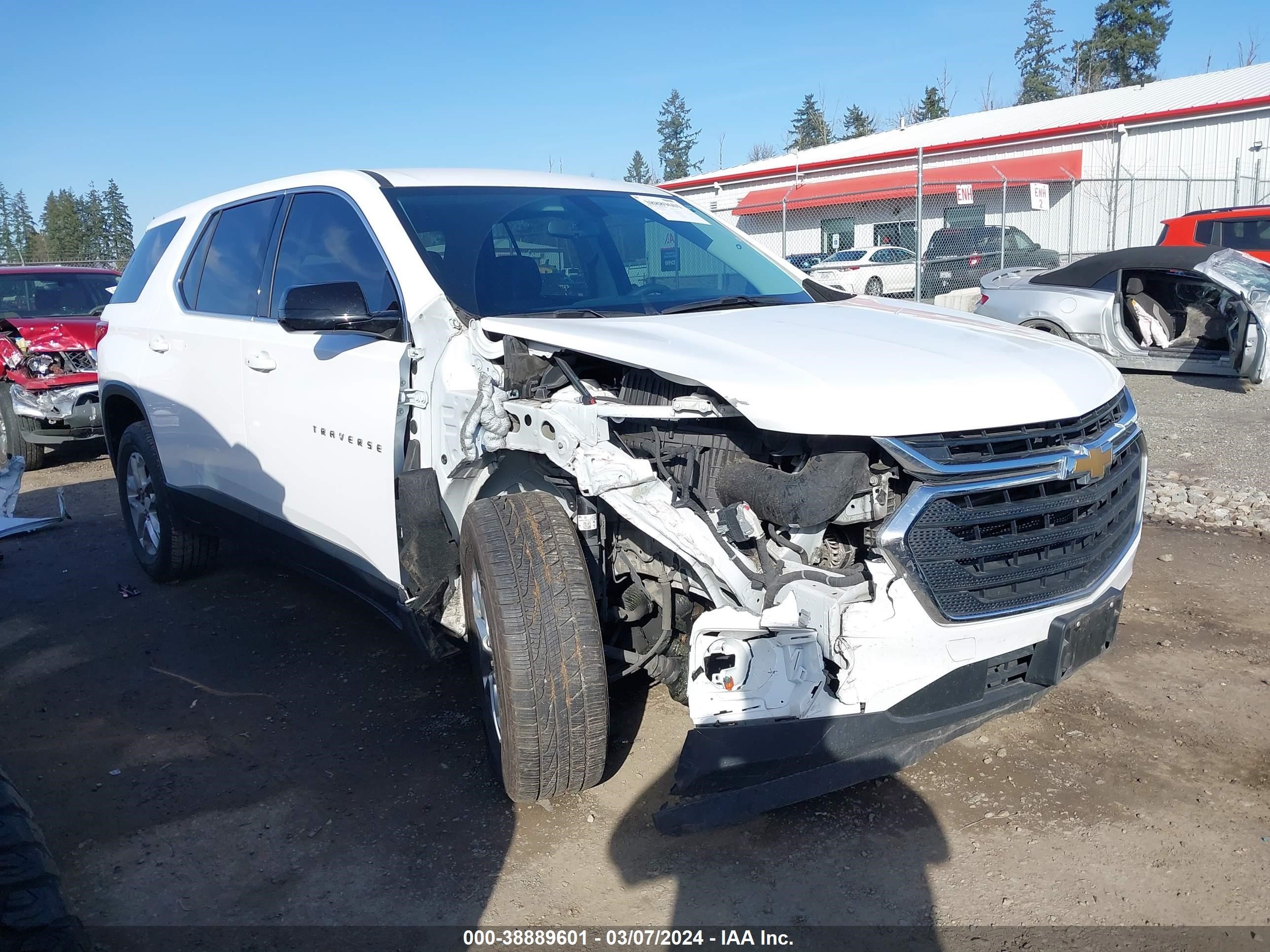 CHEVROLET TRAVERSE 2019 1gnevlkw7kj248664