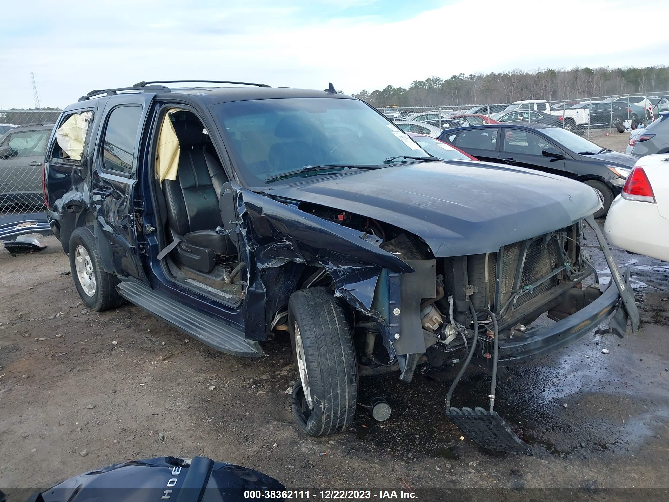 CHEVROLET TAHOE 2007 1gnfc13007r369215