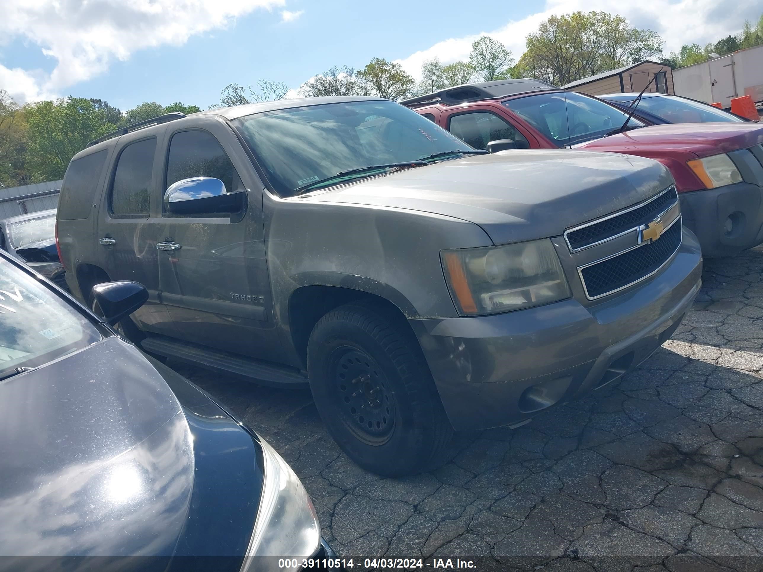 CHEVROLET TAHOE 2008 1gnfc13038j104241