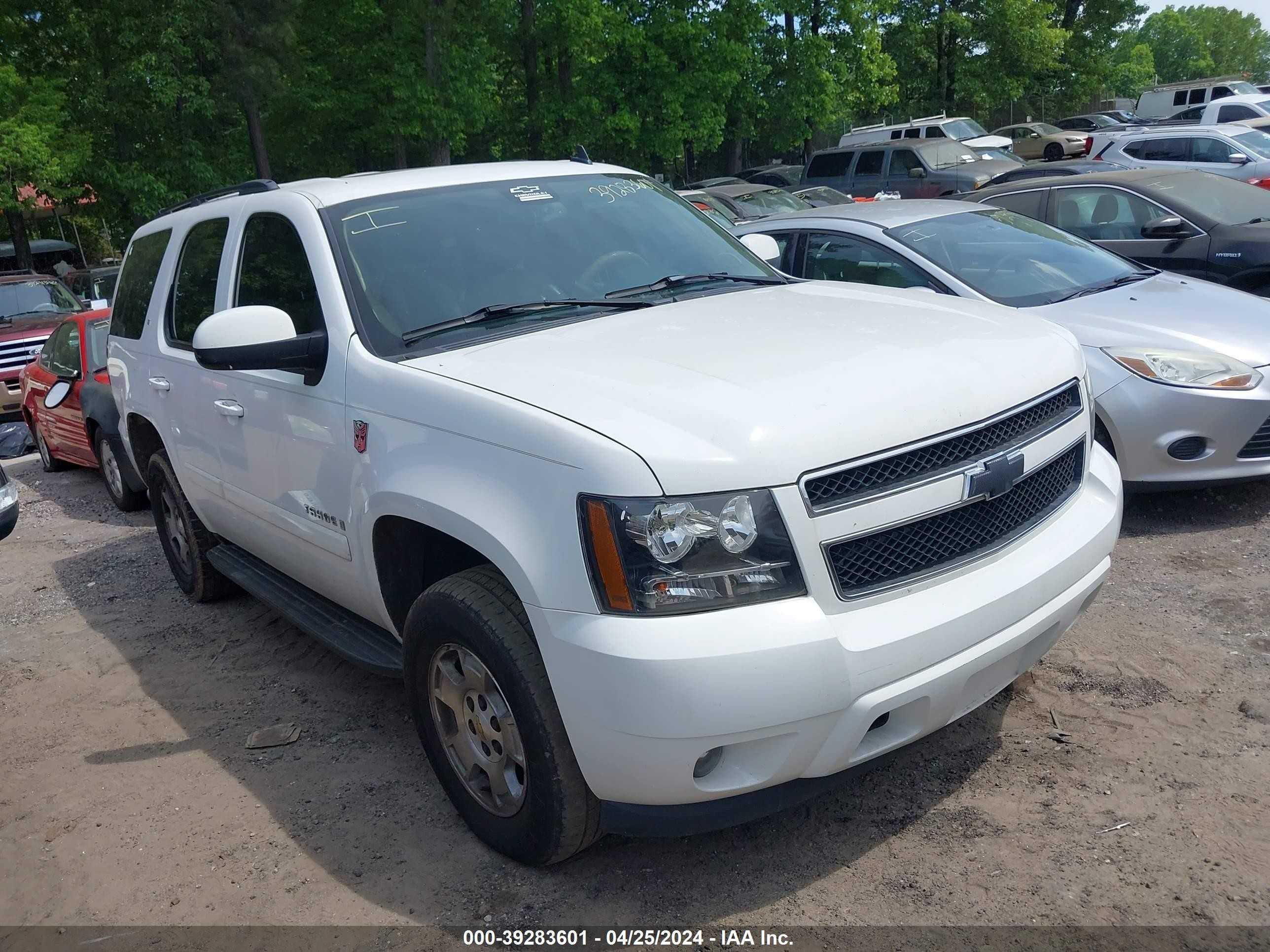 CHEVROLET TAHOE 2008 1gnfc13038r167860