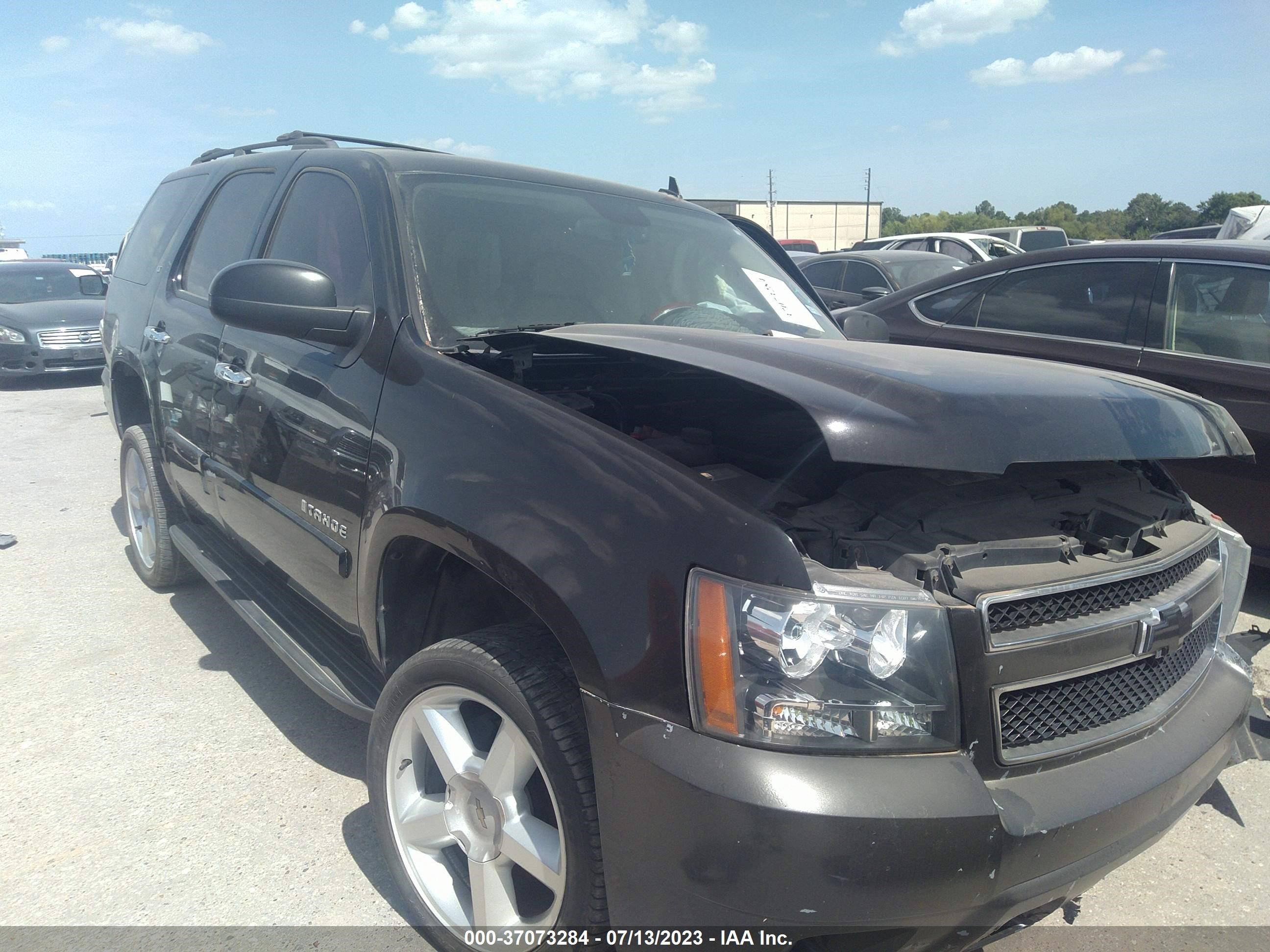 CHEVROLET TAHOE 2008 1gnfc13048r189365