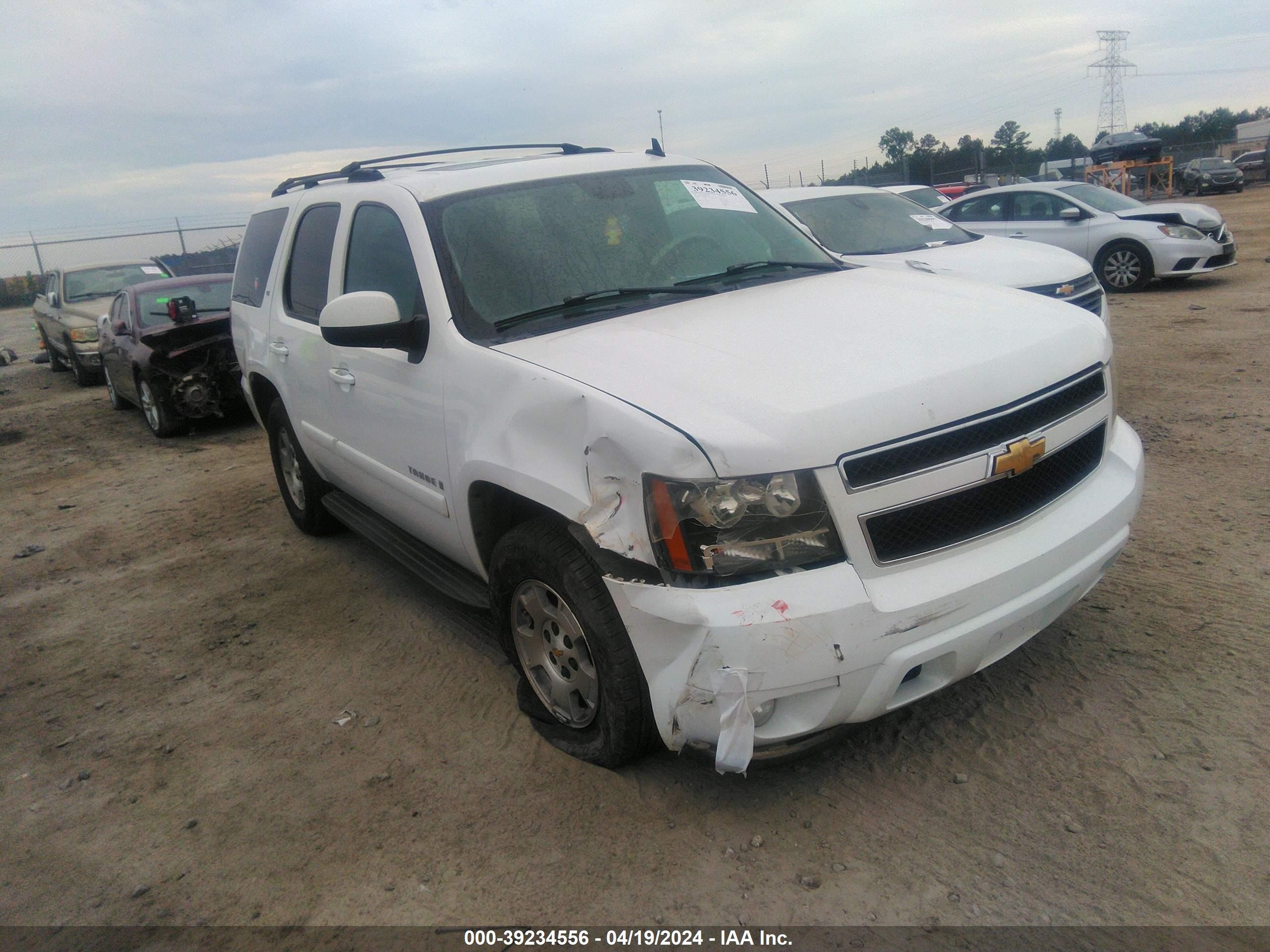 CHEVROLET TAHOE 2007 1gnfc13067r196719