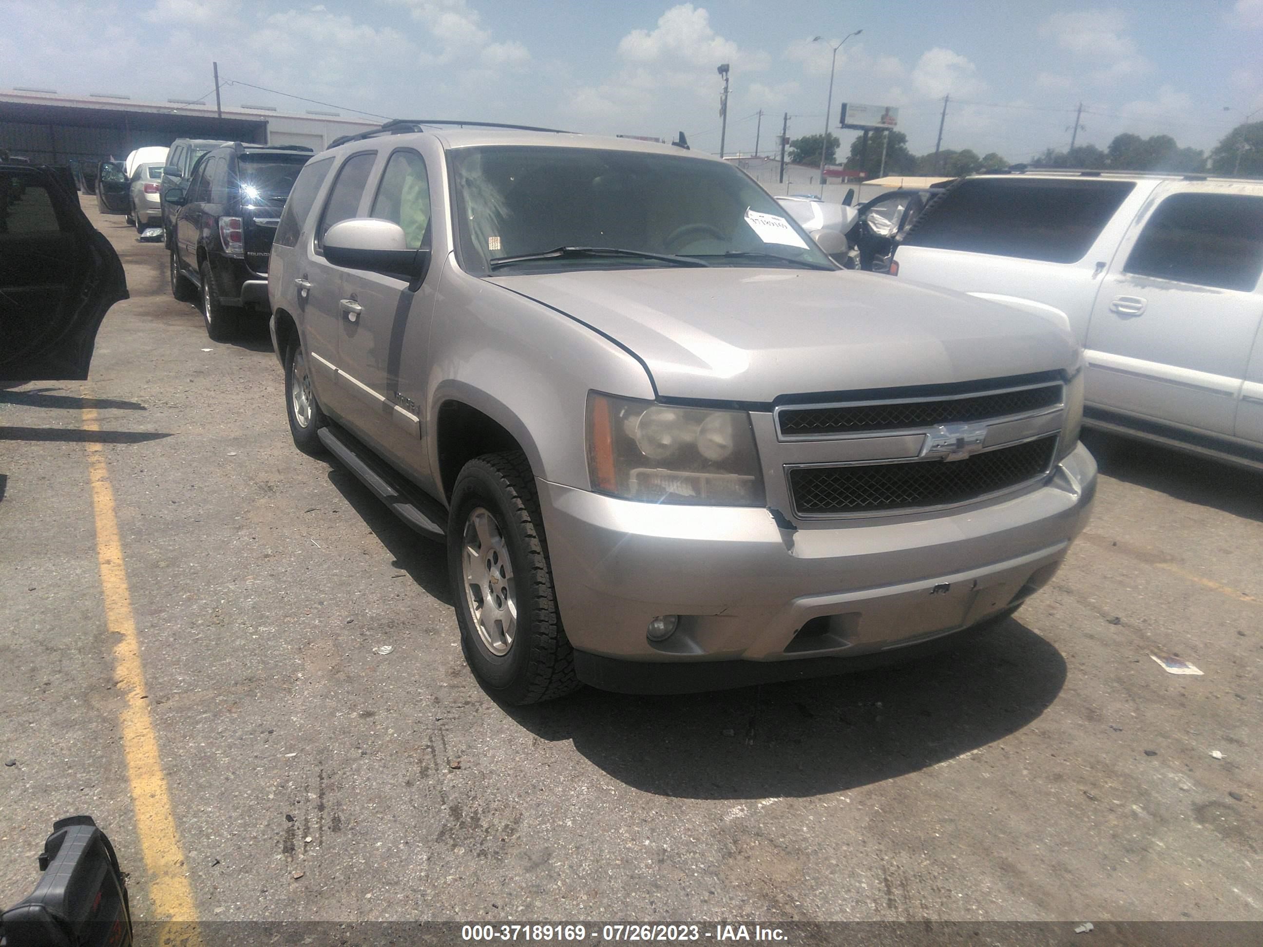 CHEVROLET TAHOE 2008 1gnfc13068r135212