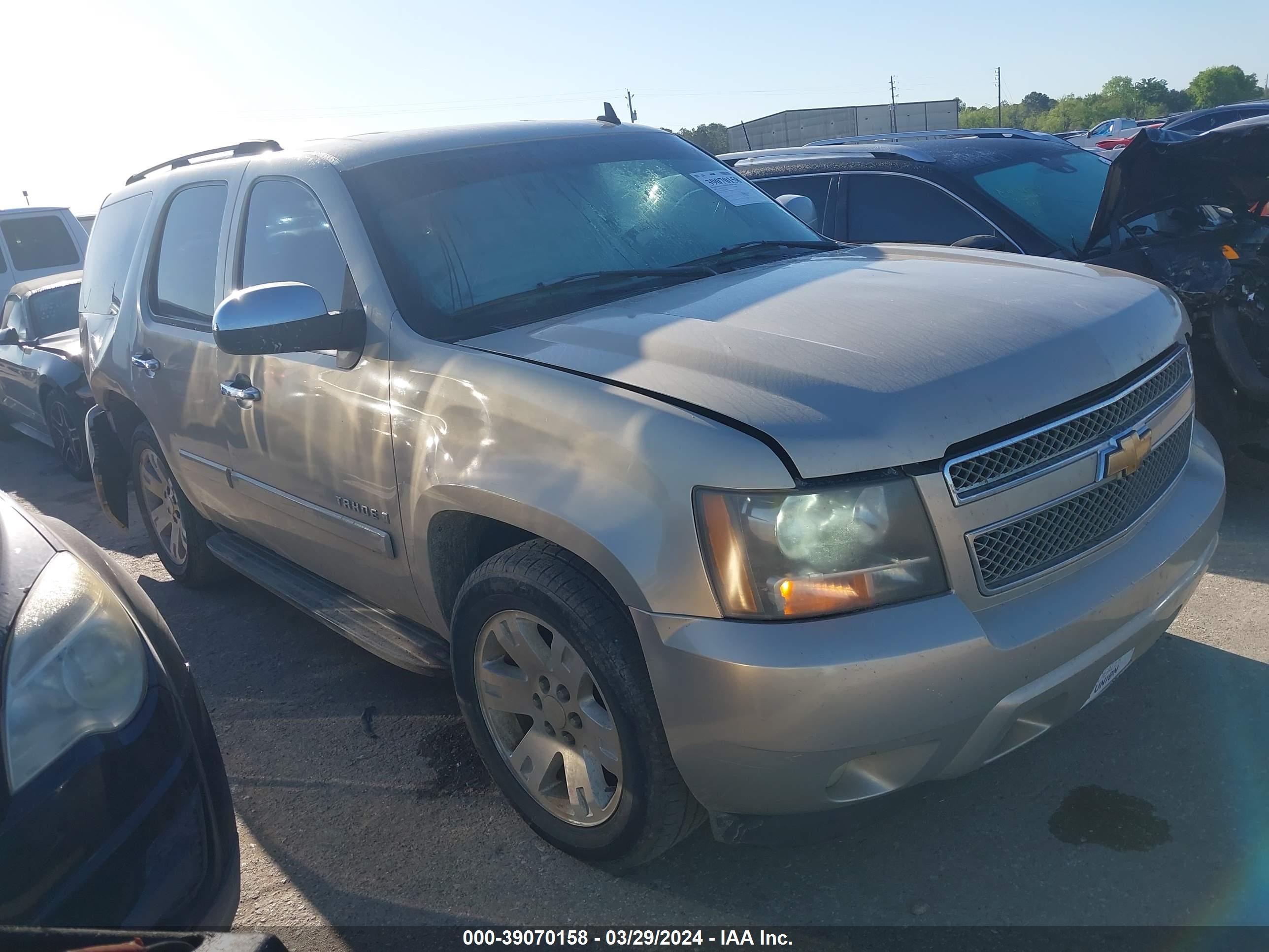 CHEVROLET TAHOE 2007 1gnfc13087r210426