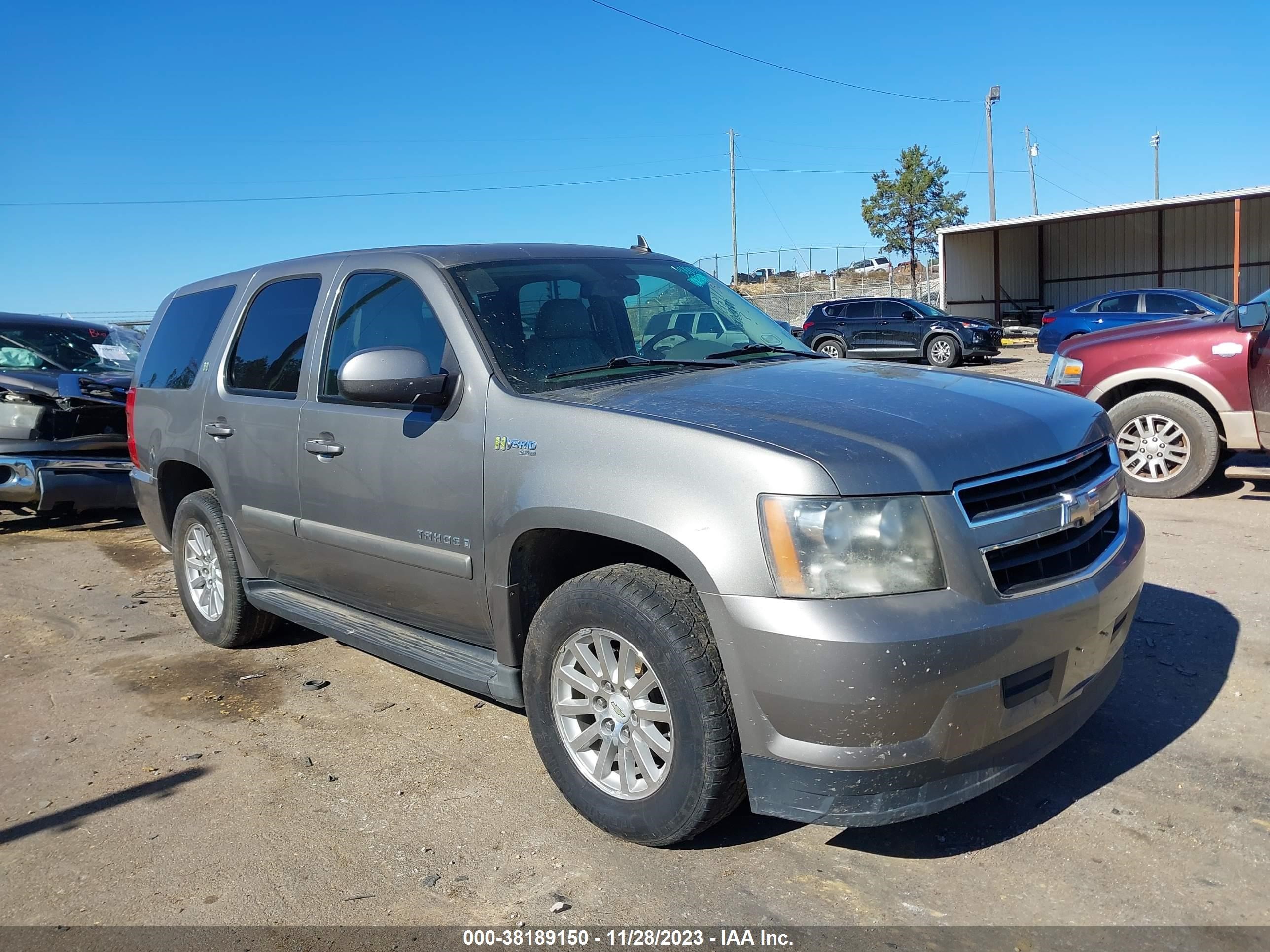 CHEVROLET TAHOE 2008 1gnfc13548r248216