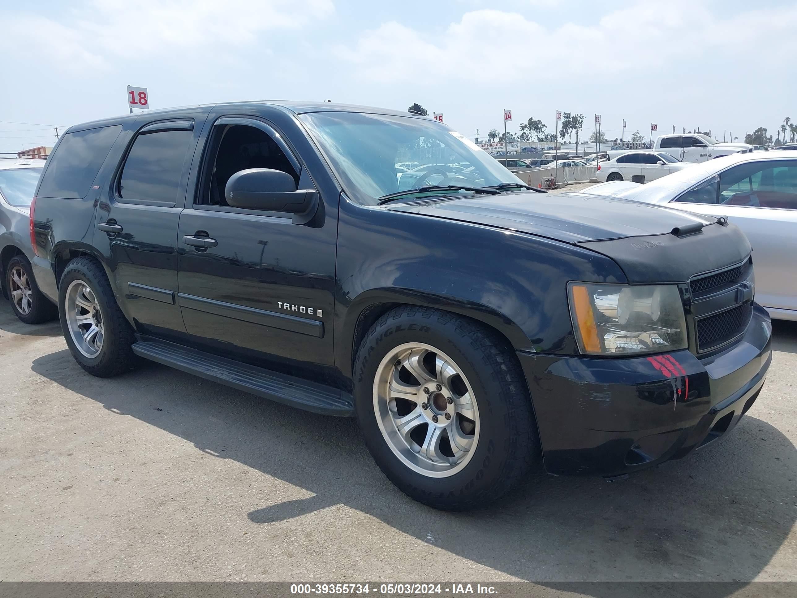 CHEVROLET TAHOE 2008 1gnfc13c28r110141