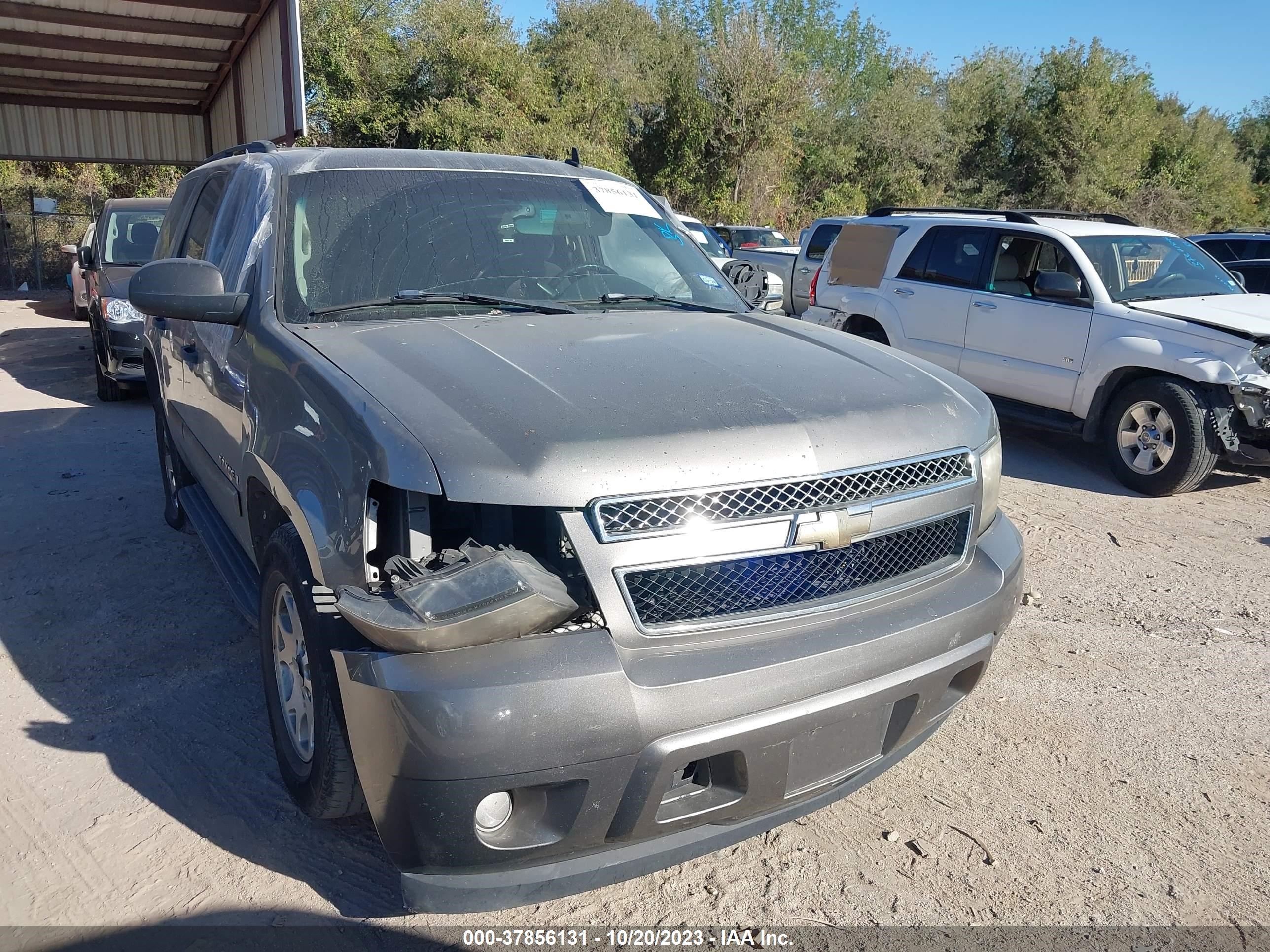 CHEVROLET TAHOE 2008 1gnfc13c58r112613