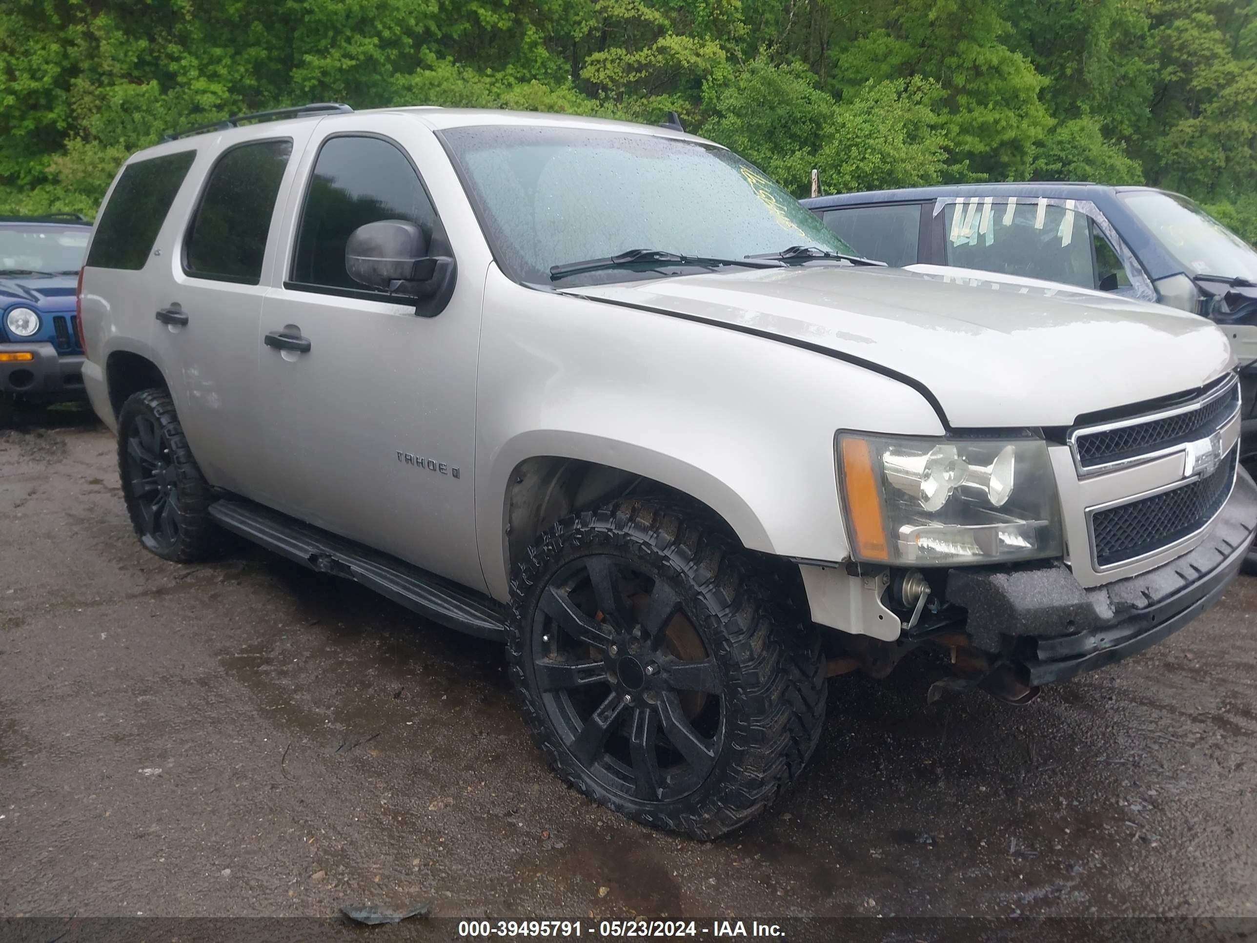 CHEVROLET TAHOE 2009 1gnfc13c79r220555