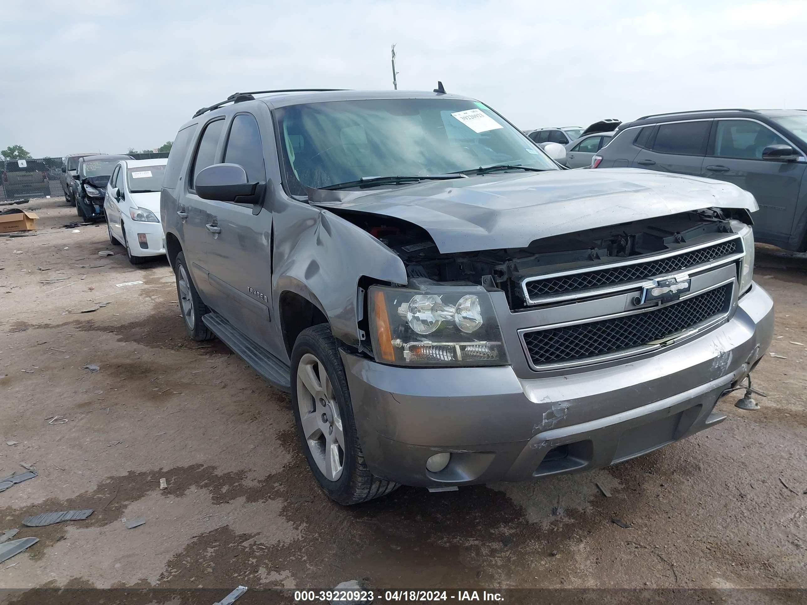 CHEVROLET TAHOE 2007 1gnfc13j17r334563